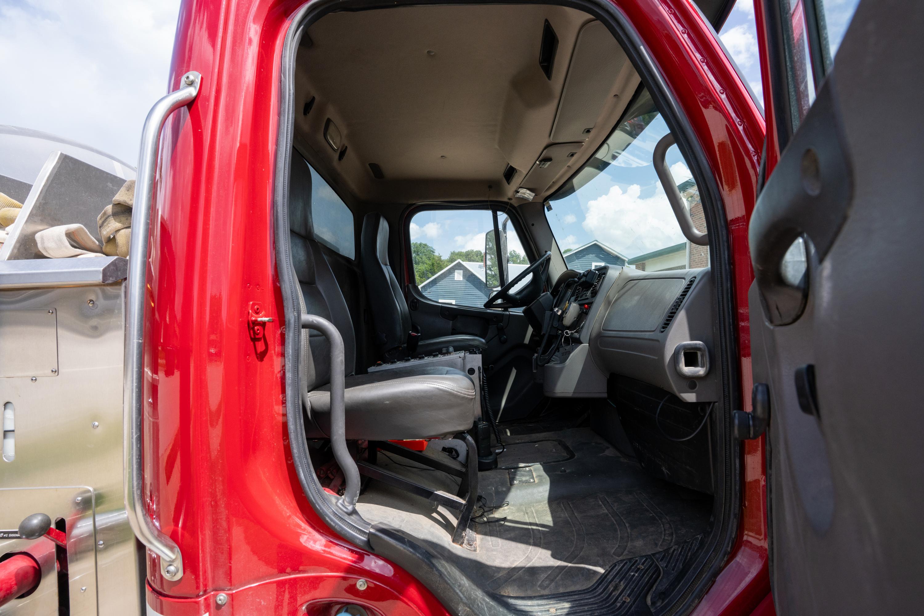 2004 Semo Freightliner Pumper Tanker - image 47