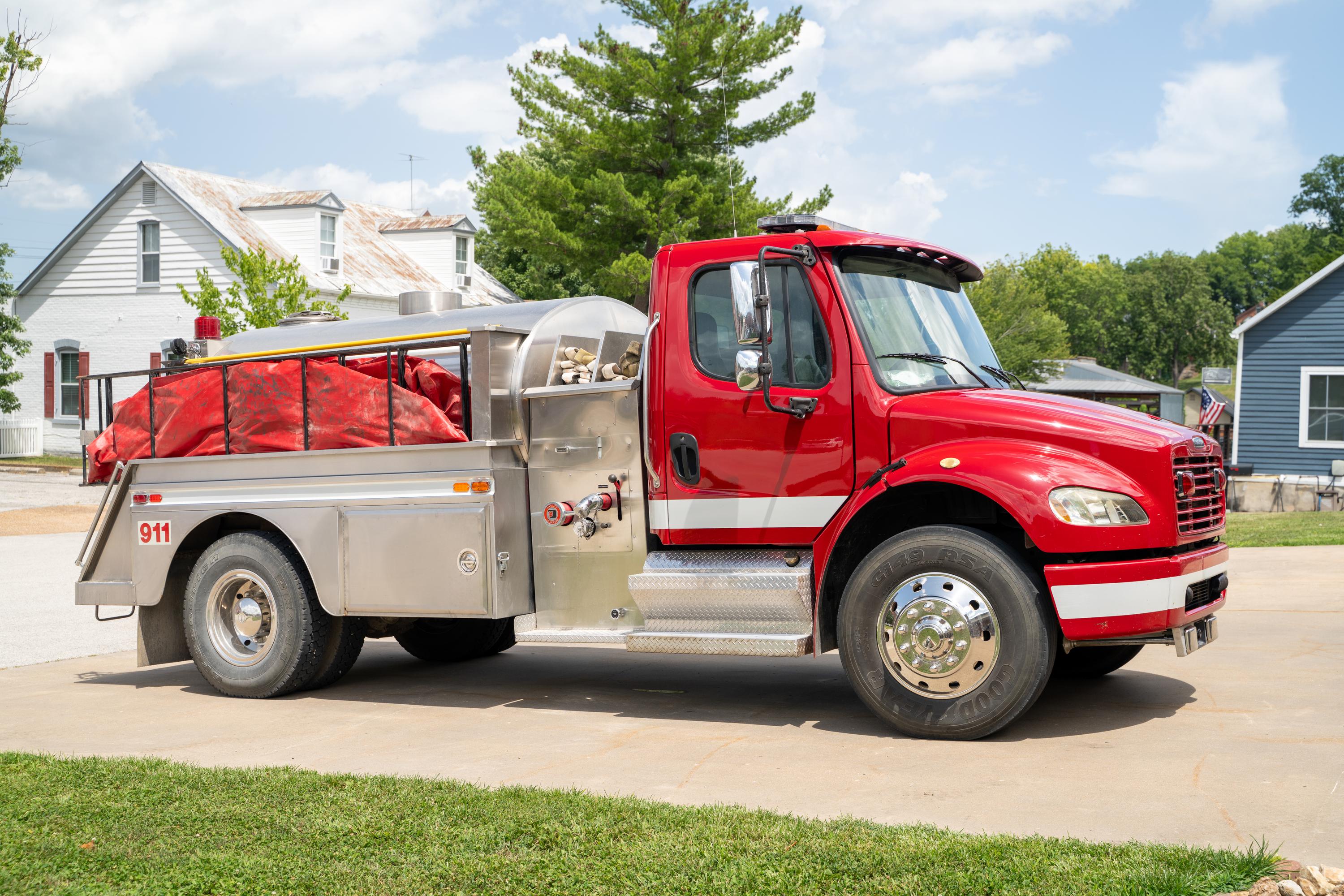 2004 Semo Freightliner Pumper Tanker - image 10
