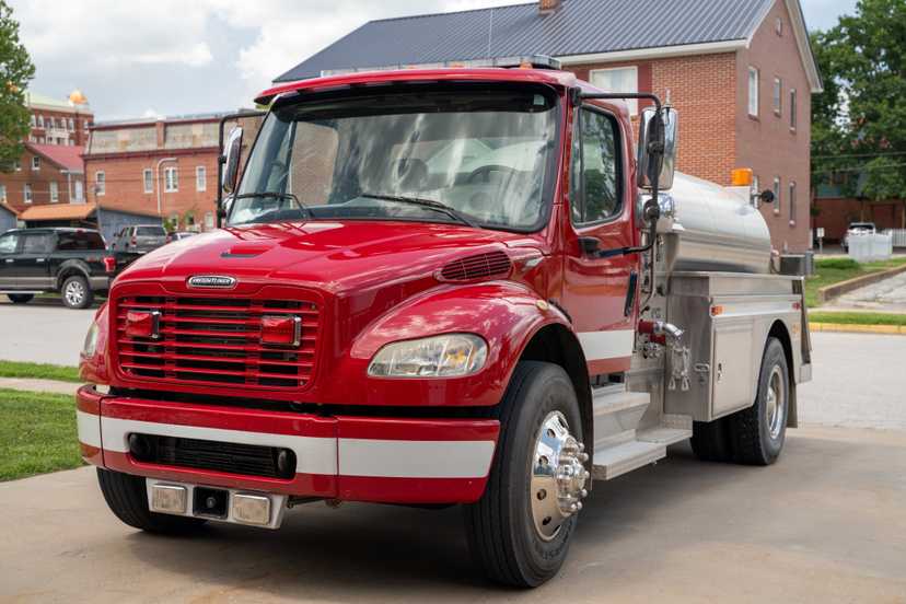 2004 Semo Freightliner Pumper Tanker — photo 4