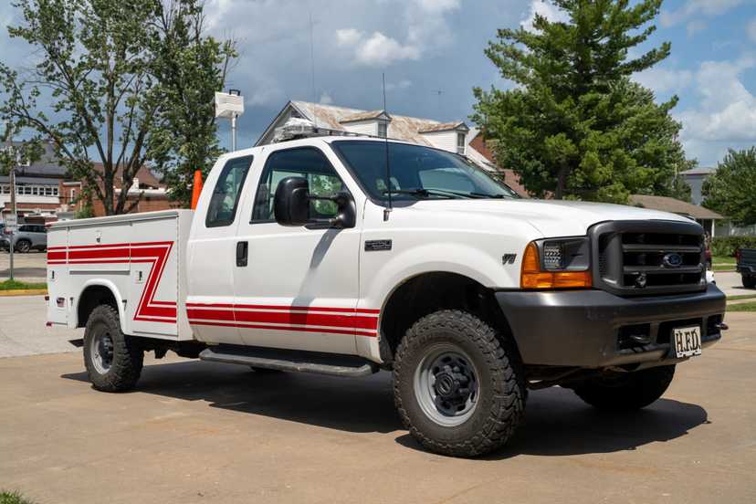 2000 Ford F-250 Utility Truck — photo 8