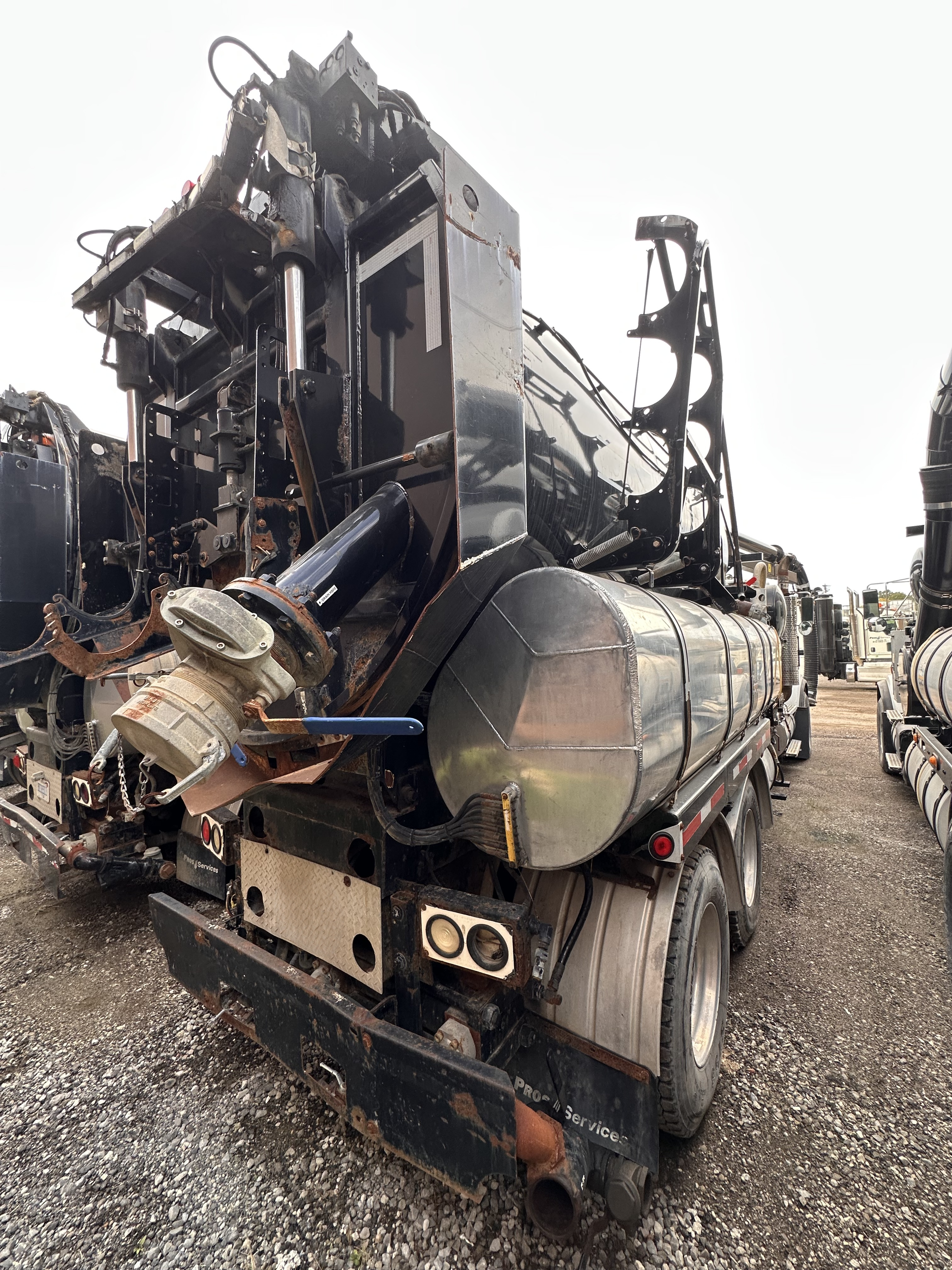 2006 Kenworth Vactor Combination - image 7