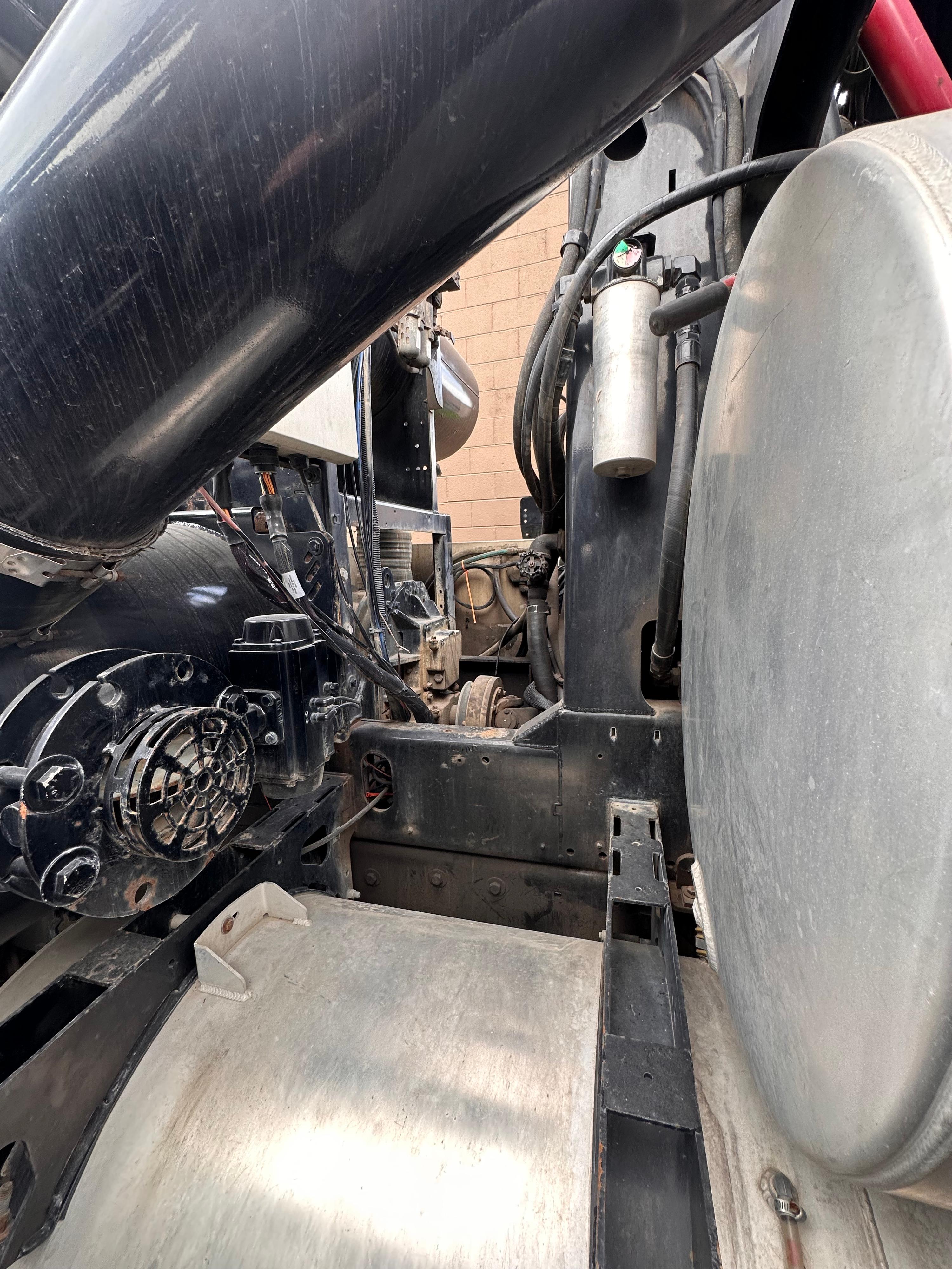 2015 Kenworth Vactor Combination - image 19