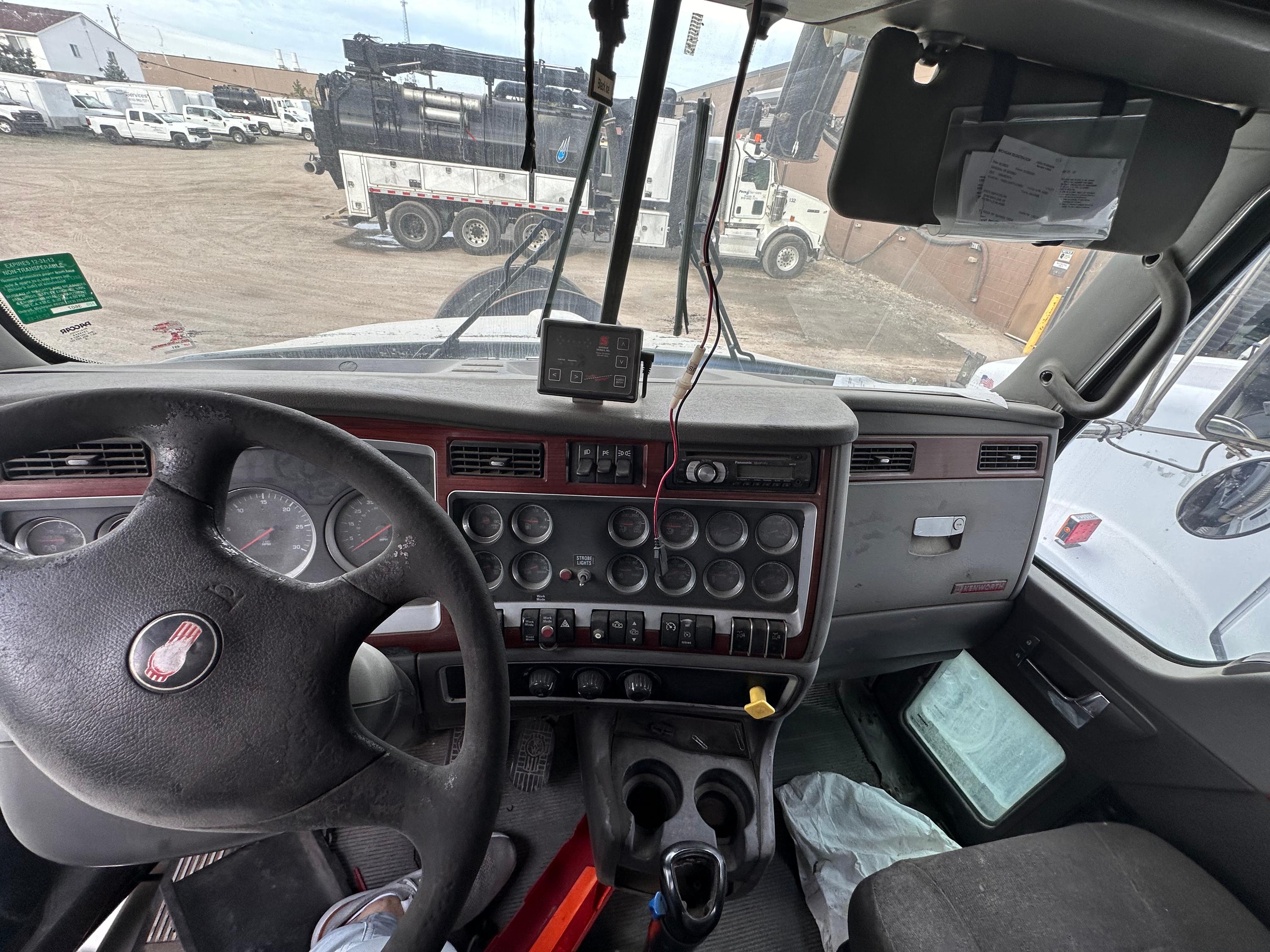 2007 Kenworth Vactor Combination - image 15