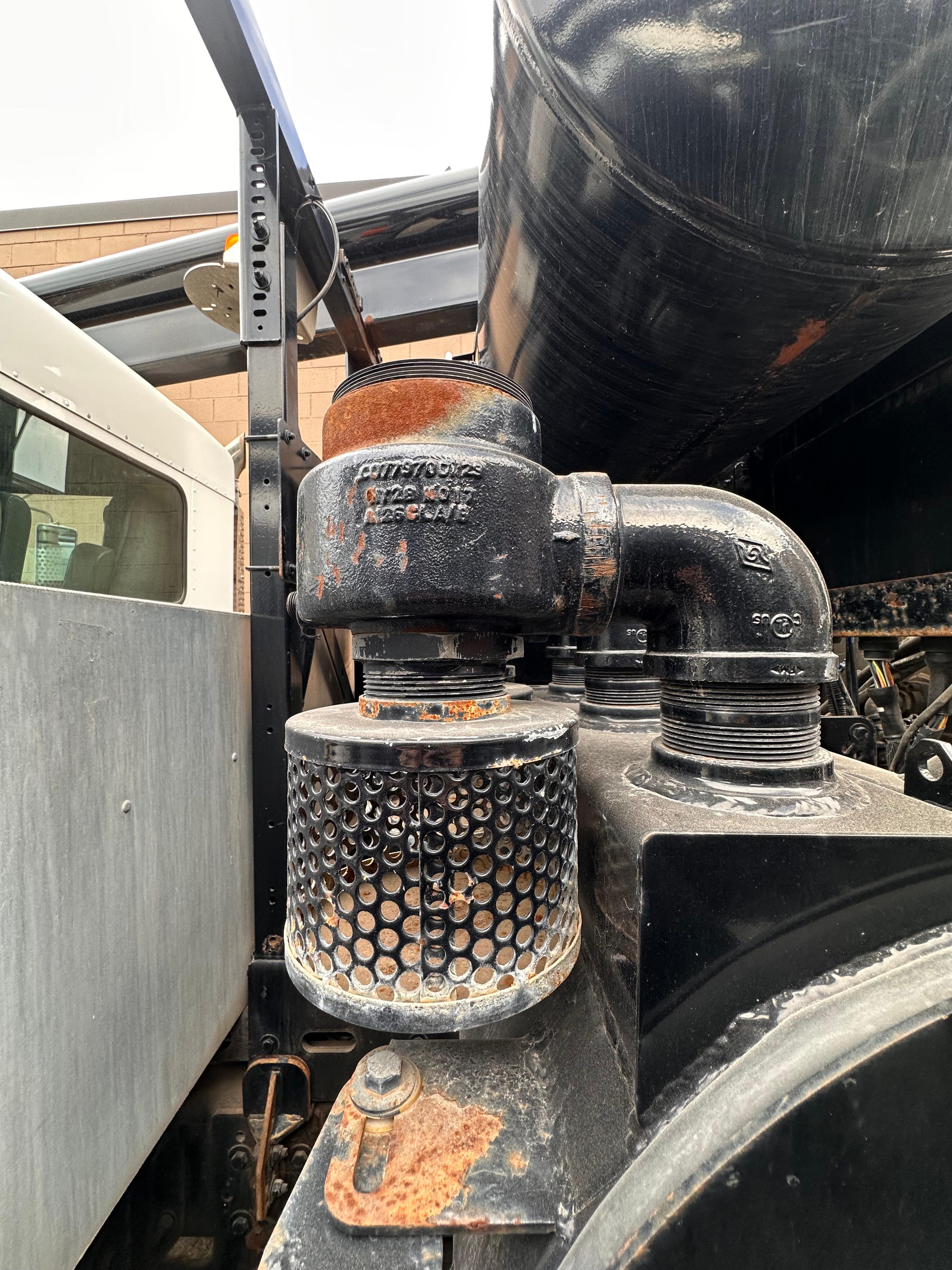 2015 Kenworth Vactor Combination - image 21
