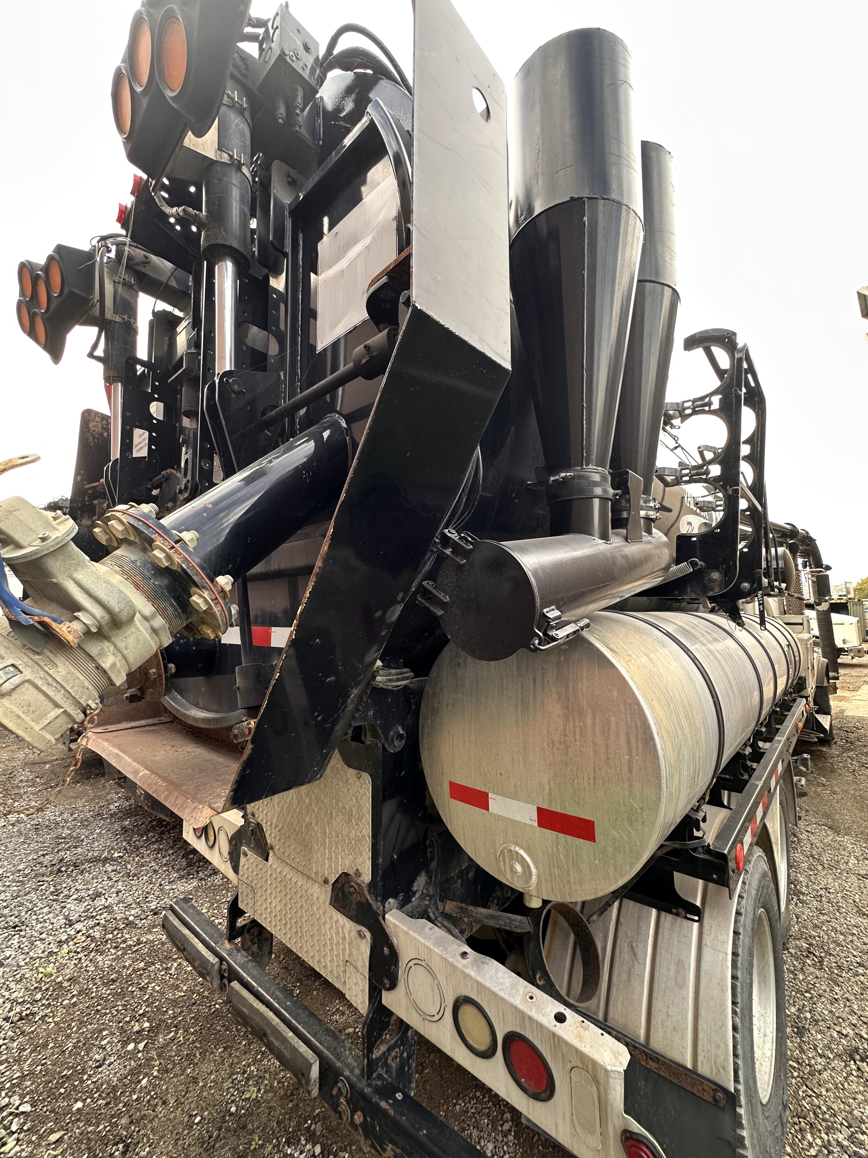 2015 Kenworth Vactor Combination - image 11