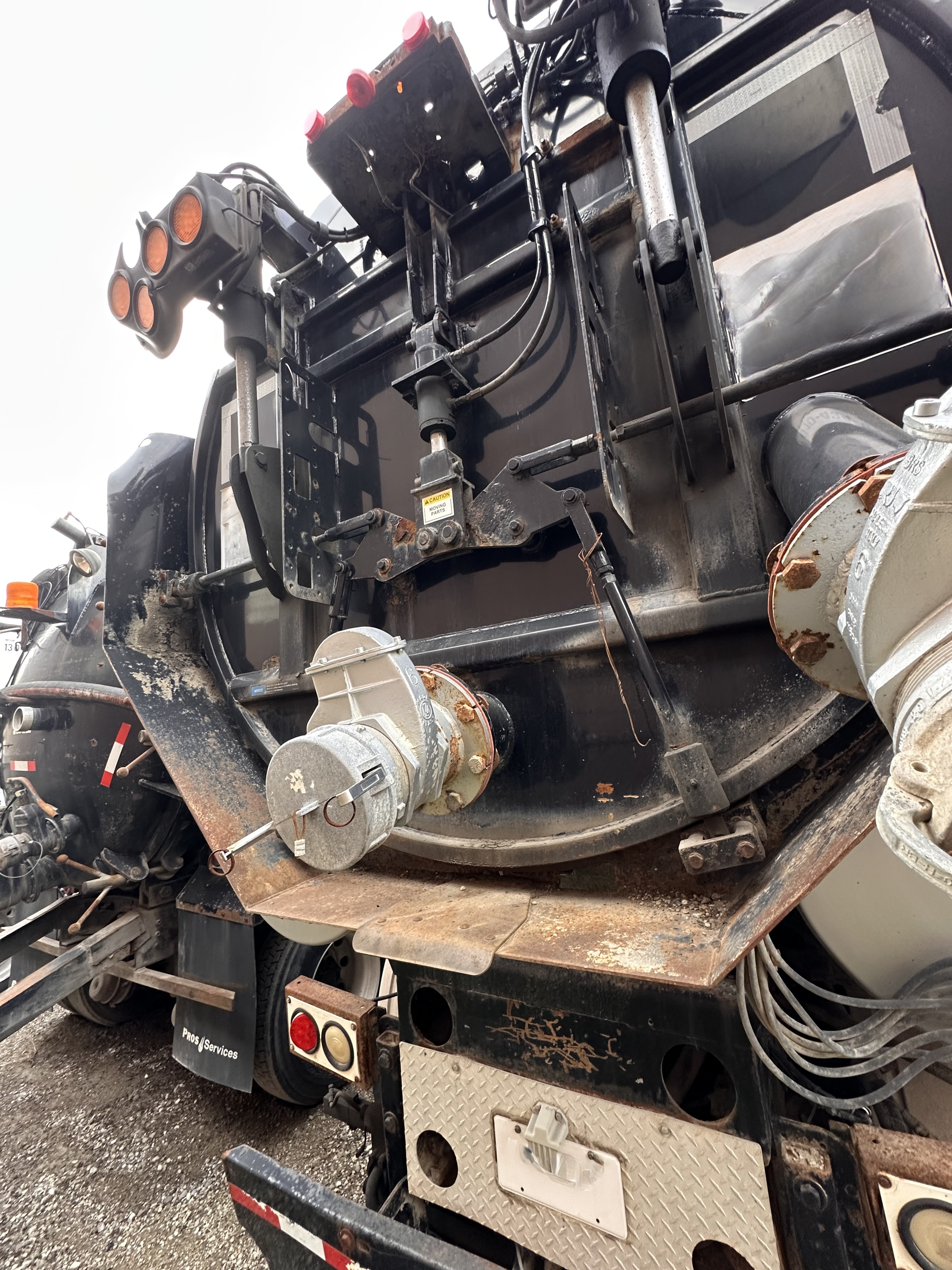 2007 Kenworth Vactor Combination - image 9