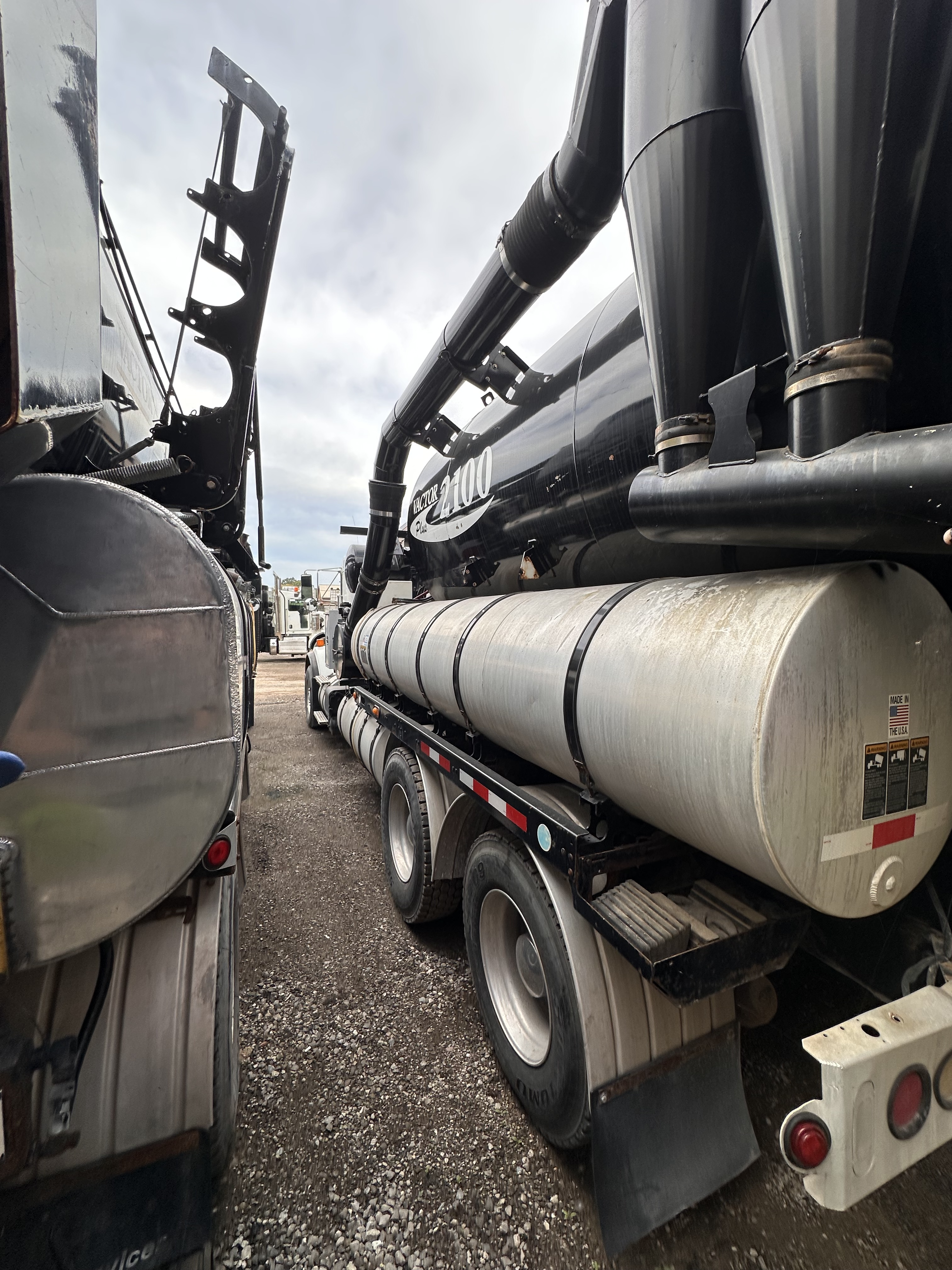 2015 Kenworth Vactor Combination - image 12