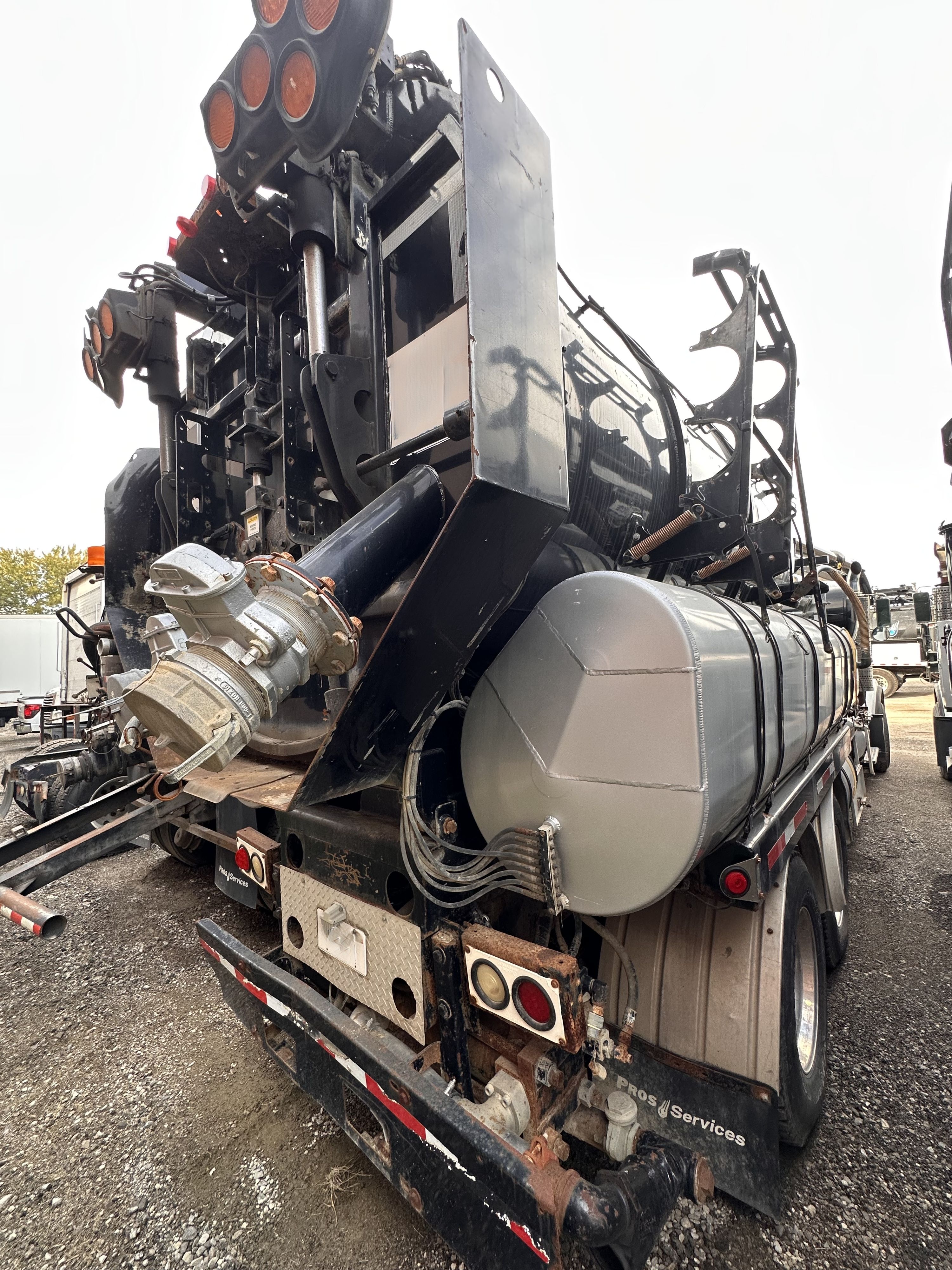 2007 Kenworth Vactor Combination - image 6