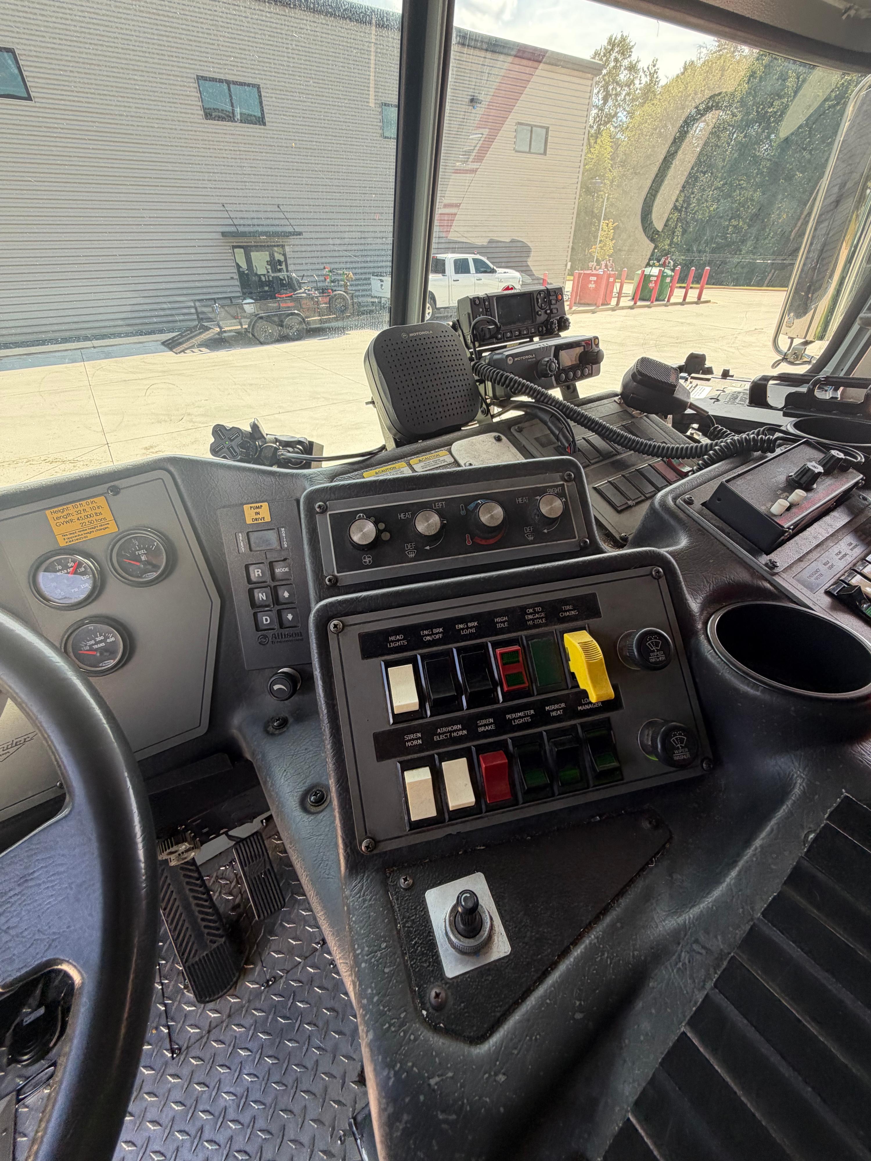 2011 Pierce Contender Pumper - image 29