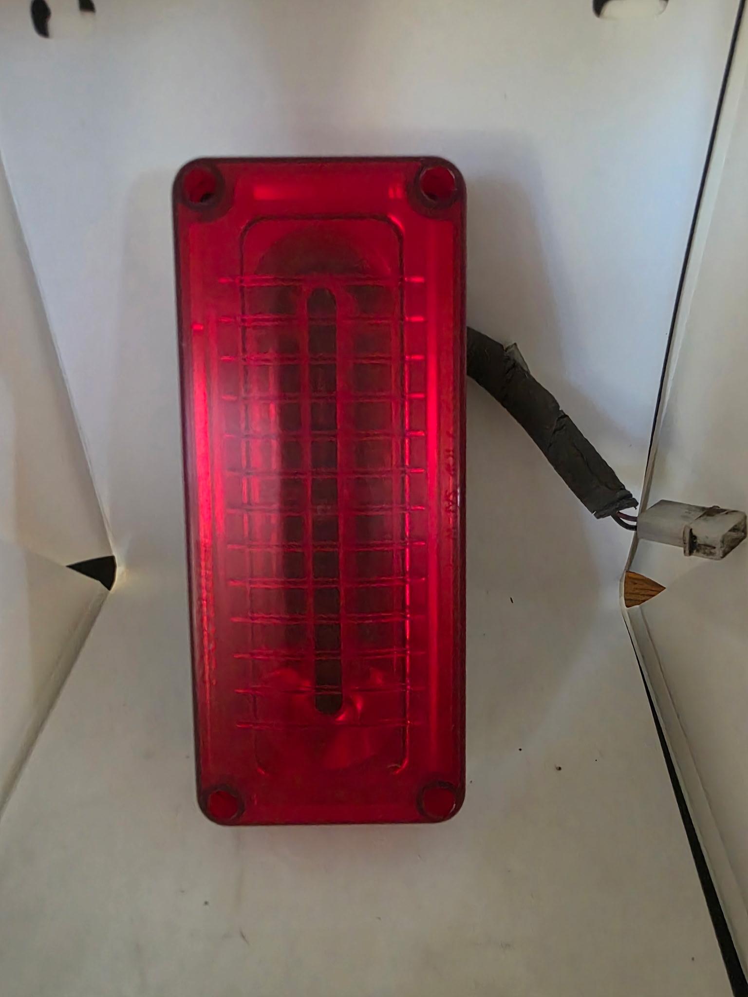 Code 3. 3x7 led light heads - image 4