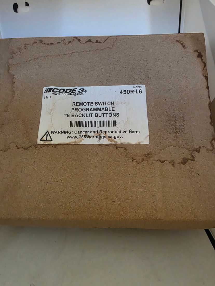 Code 3 light controller — photo 2