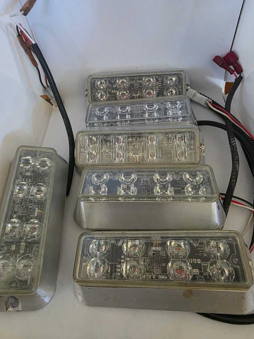 Code 3 lightheads used working — photo 5