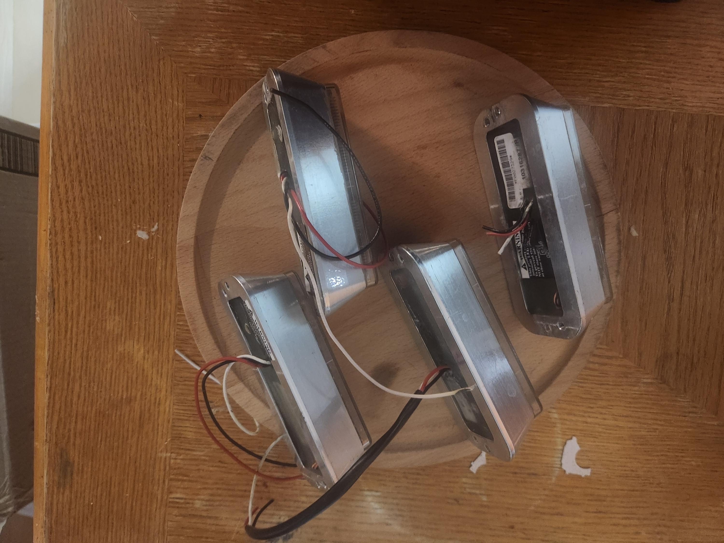 Lot of 4 red code 3 ledx lightheads - image 1