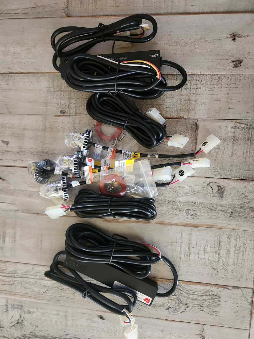 New old stock Federal signal led light heads