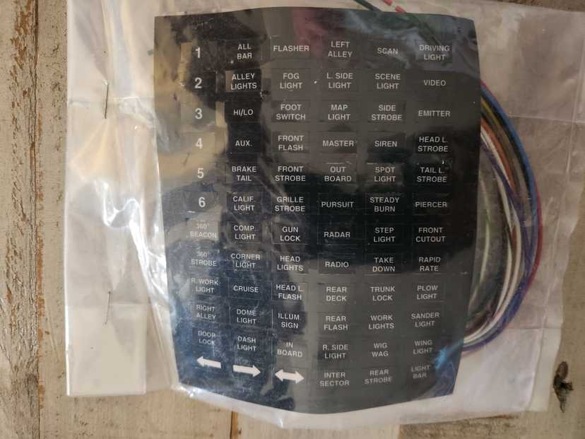 New old stock whelen parts — photo 5
