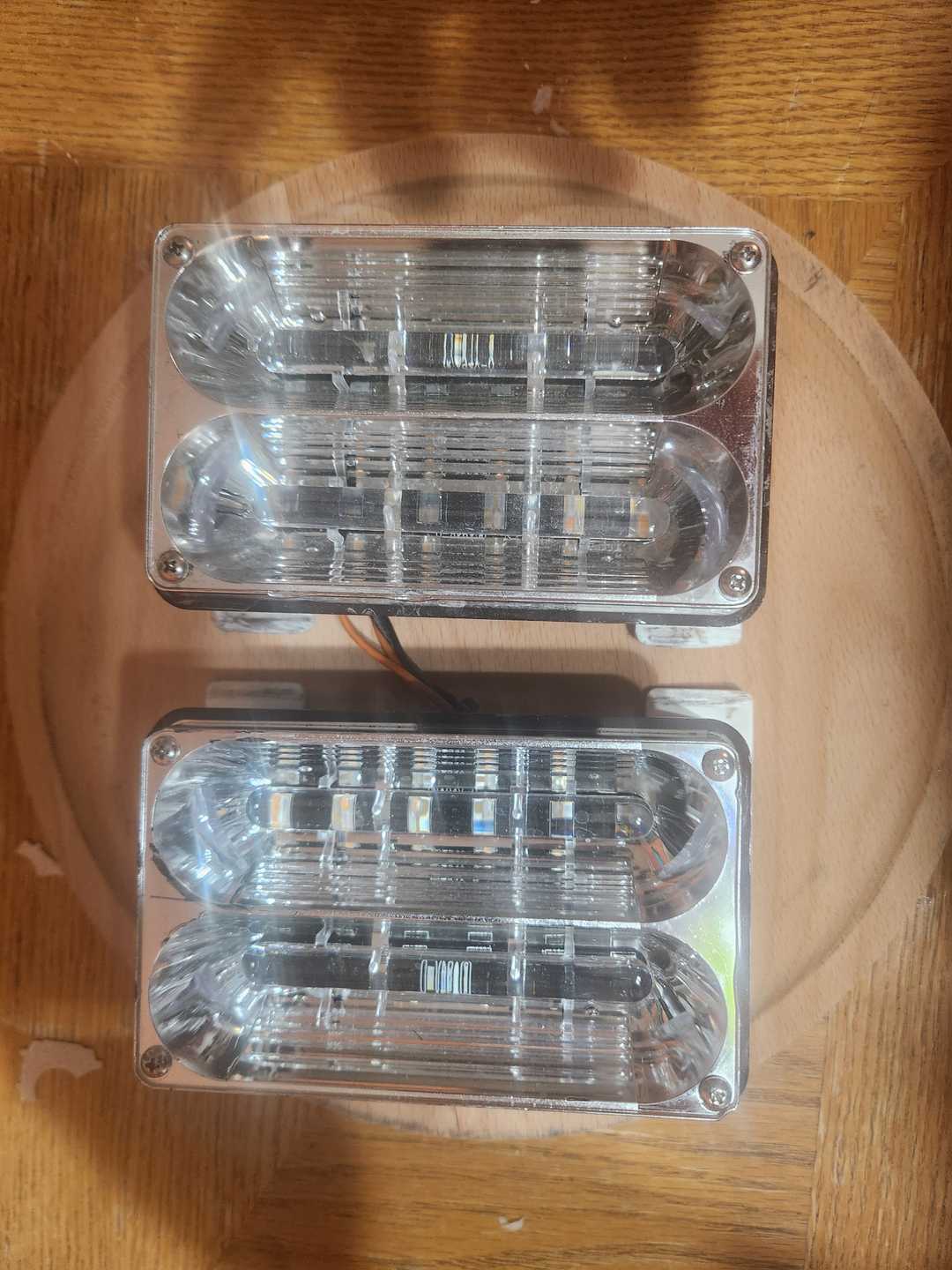Whelen amber 400 series led lighthead