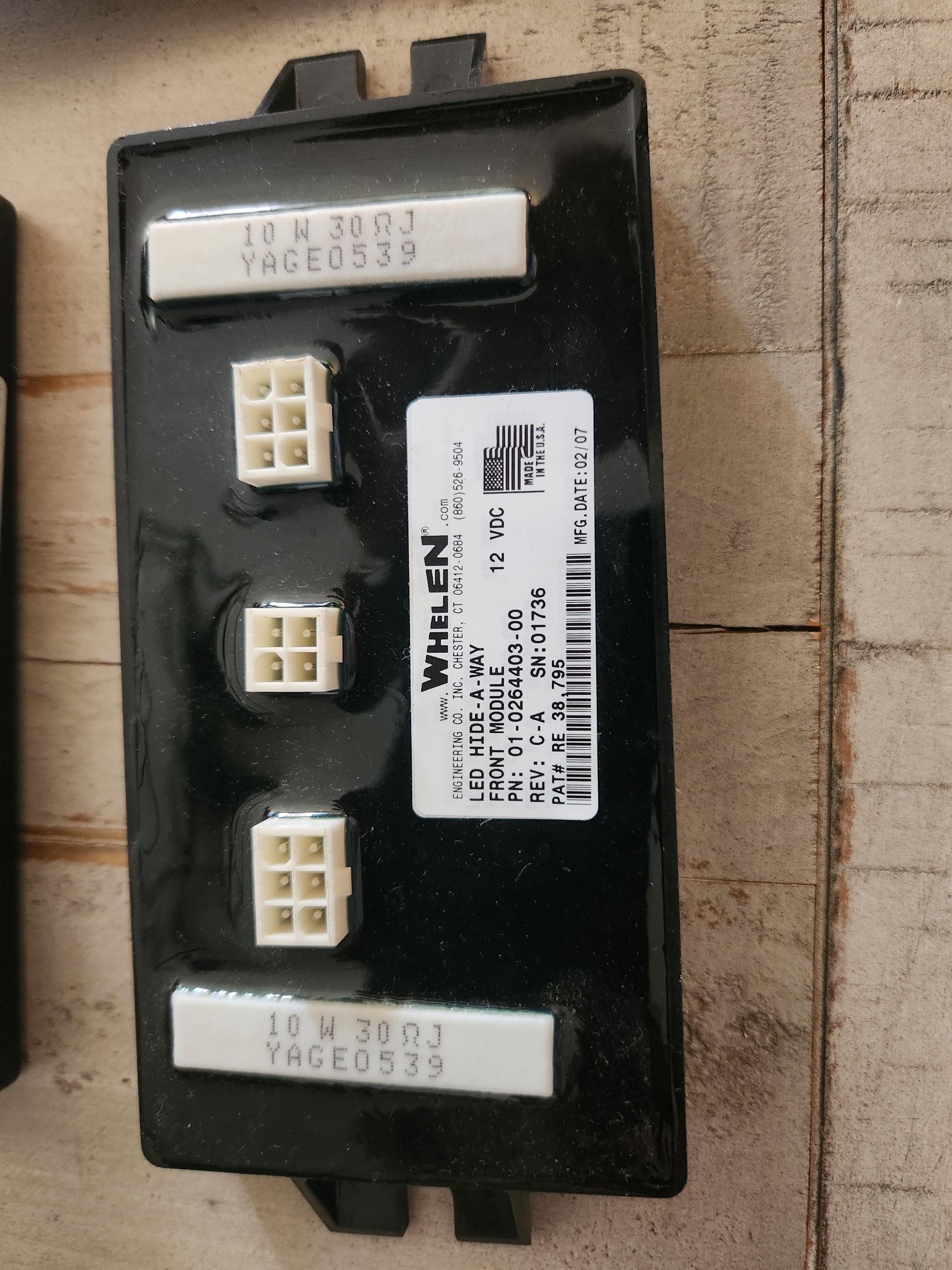 Whelen led flasher lot of 2 - image 2