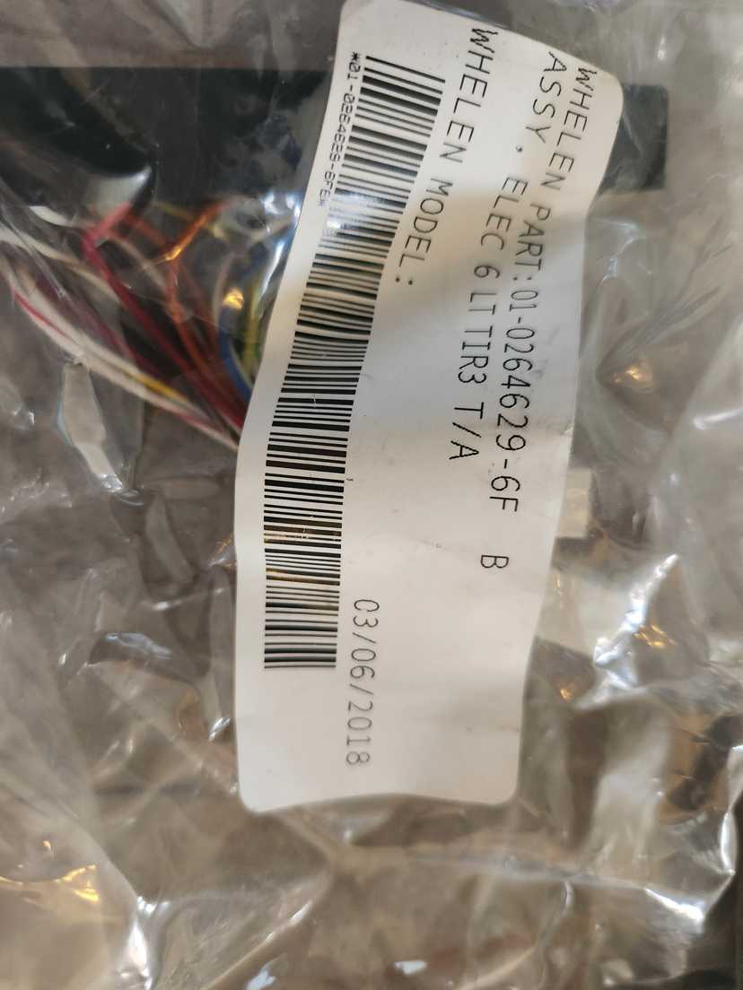 New old stock whelen parts — photo 5
