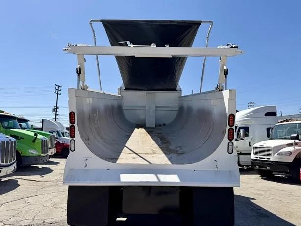 2021 Peterbilt 348 Dump Truck - image 16