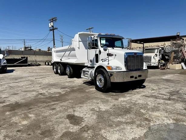 2021 Peterbilt 348 Dump Truck - image 10