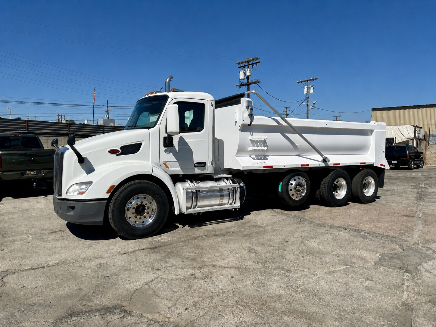 2018 Peterbilt 579 Dump Truck - image 5