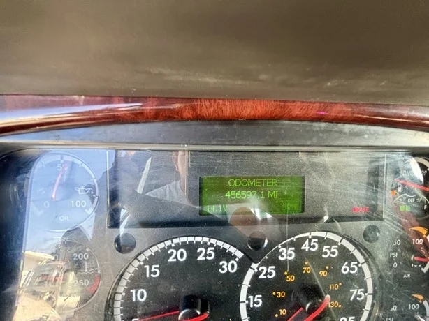 2020 Freightliner Galbreath Roll-Off - image 11
