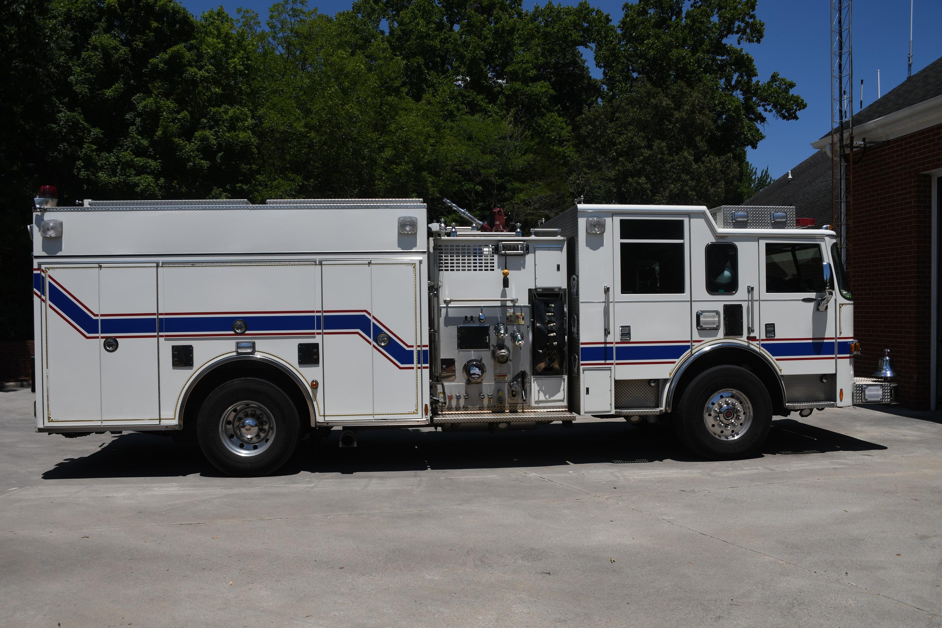 2004 Pierce Arrow XT Pumper - image 3