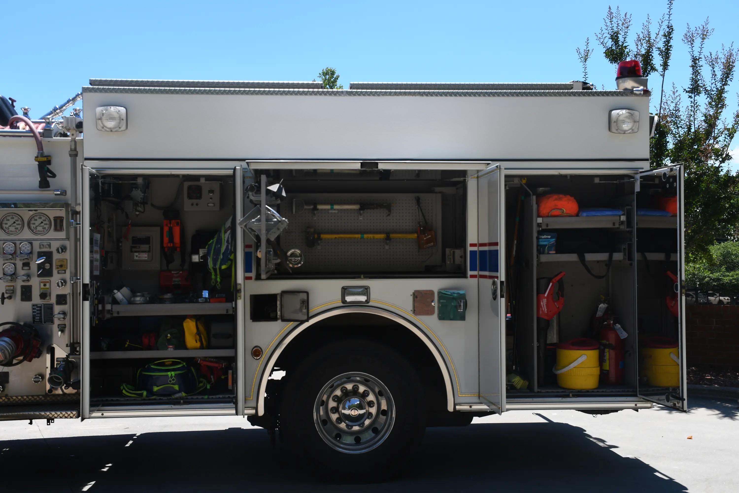 2004 Pierce Arrow XT Pumper - image 9