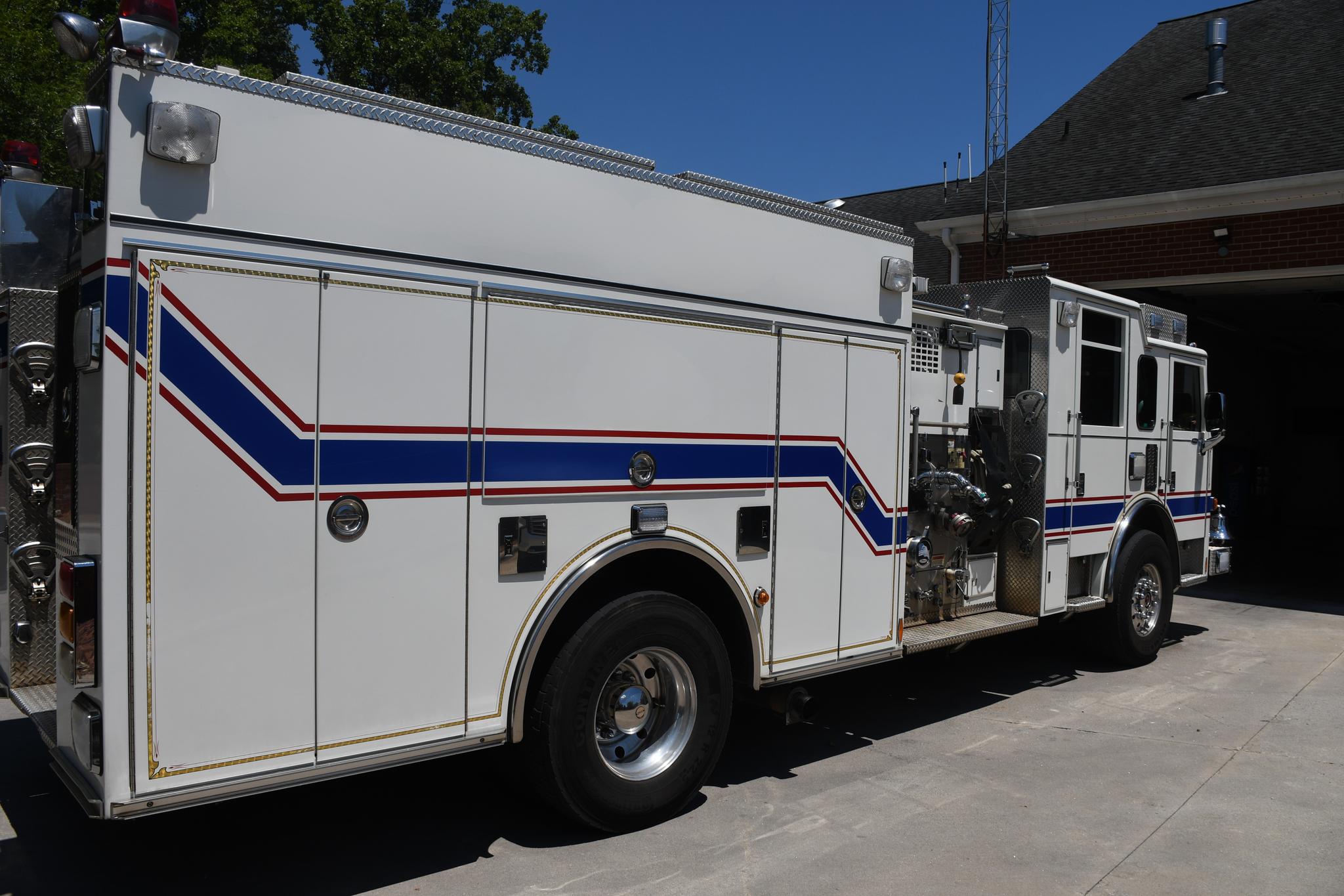 2004 Pierce Arrow XT Pumper - image 5