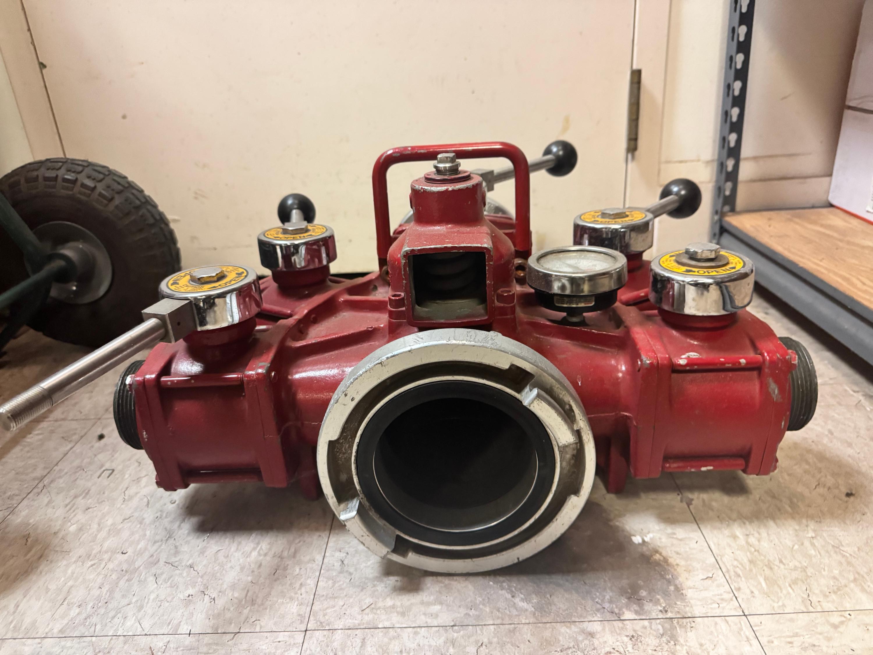 Water Manifold - image 3