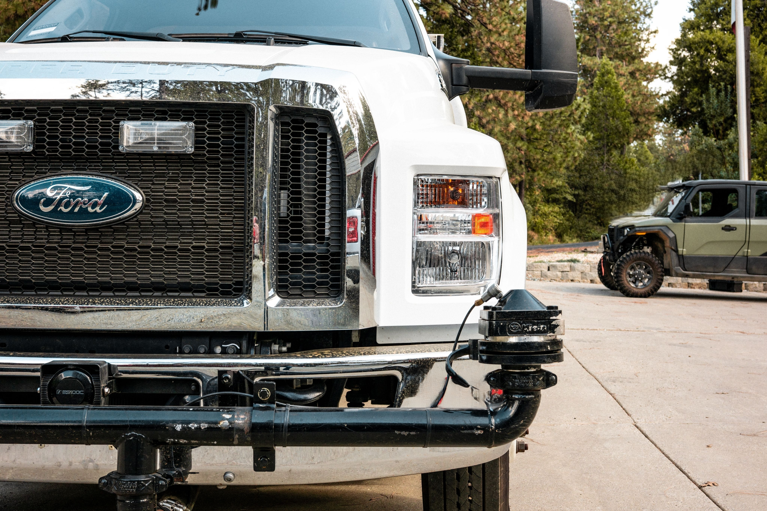 2023 Ford Tanker - image 9