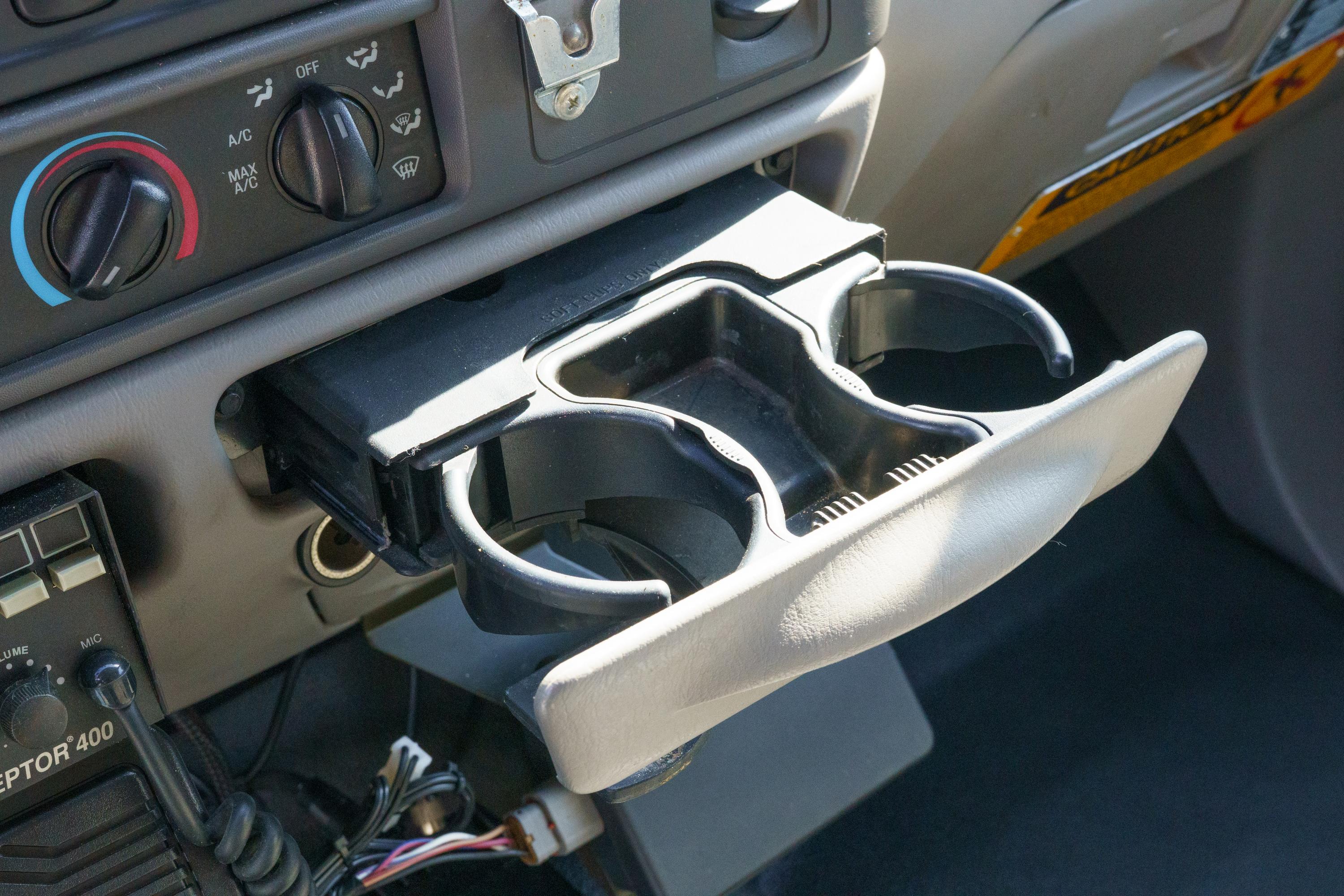 2000 Ford F-550 4x4 Brush Truck - image 76
