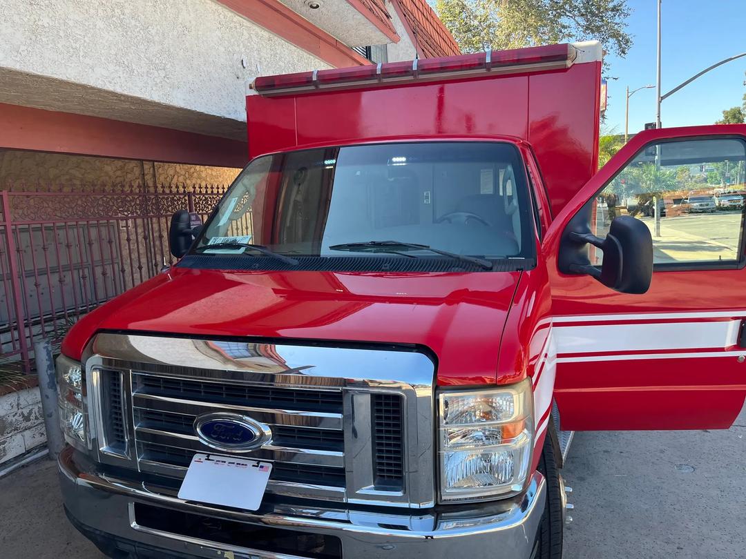 2005 Ford E-450 Ambulance