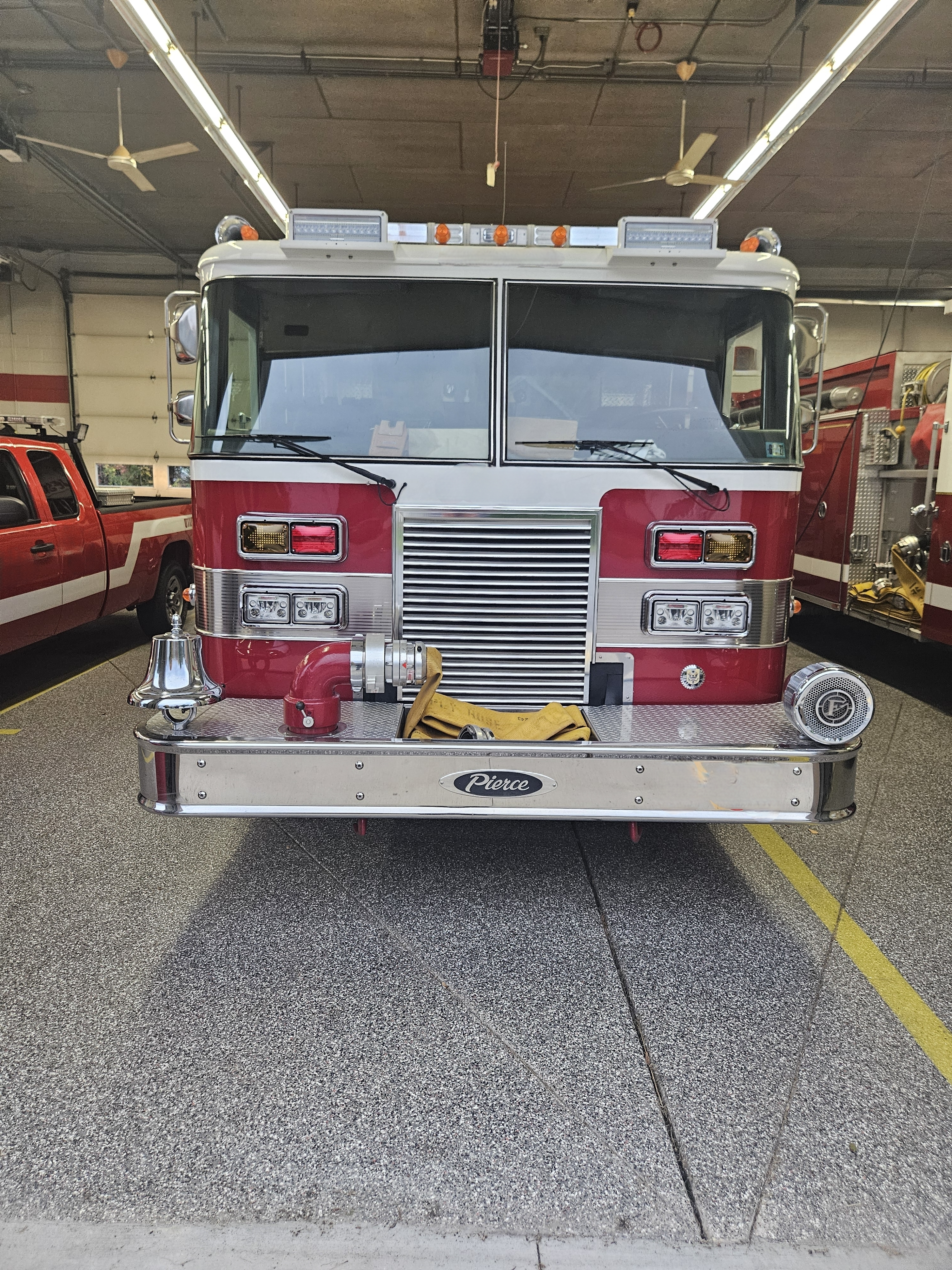 1990 Pierce Lance Pumper - image 2