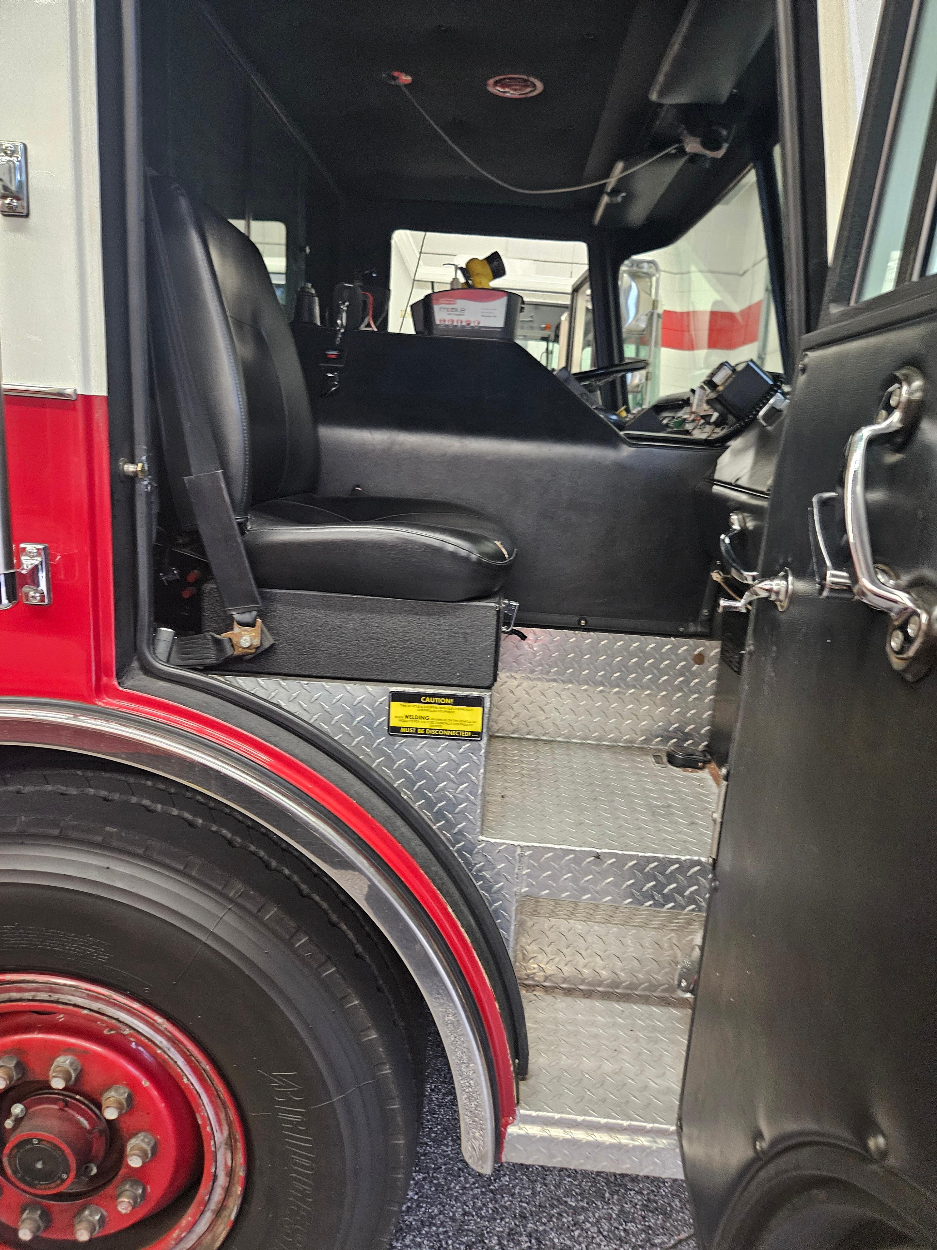 1990 Pierce Lance Pumper - image 6