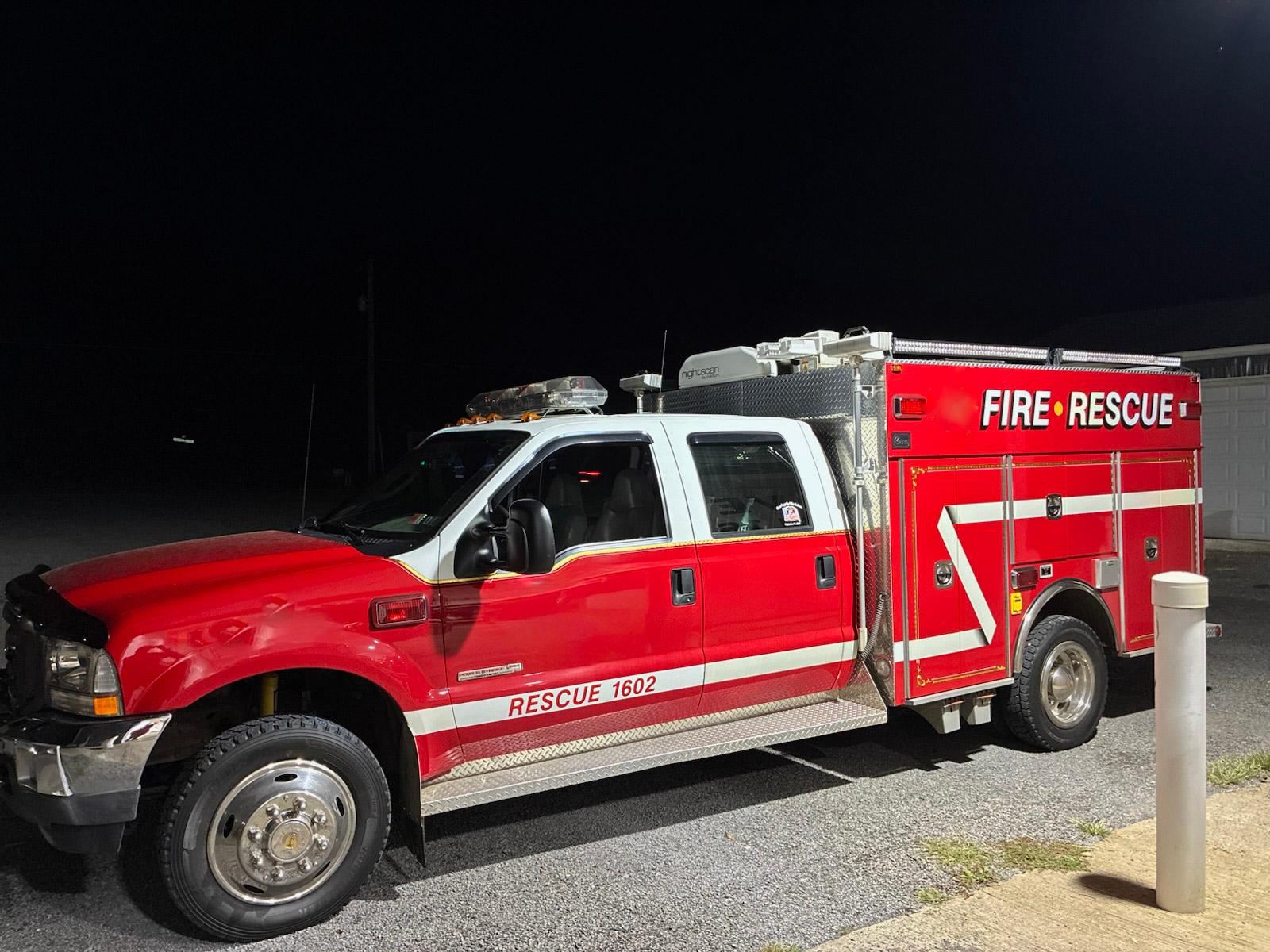 2004 4 Guys Ford 4x4 Light Rescue - image 1