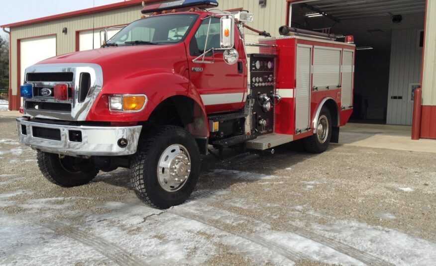 2007 Alexis Ford Mini Pumper