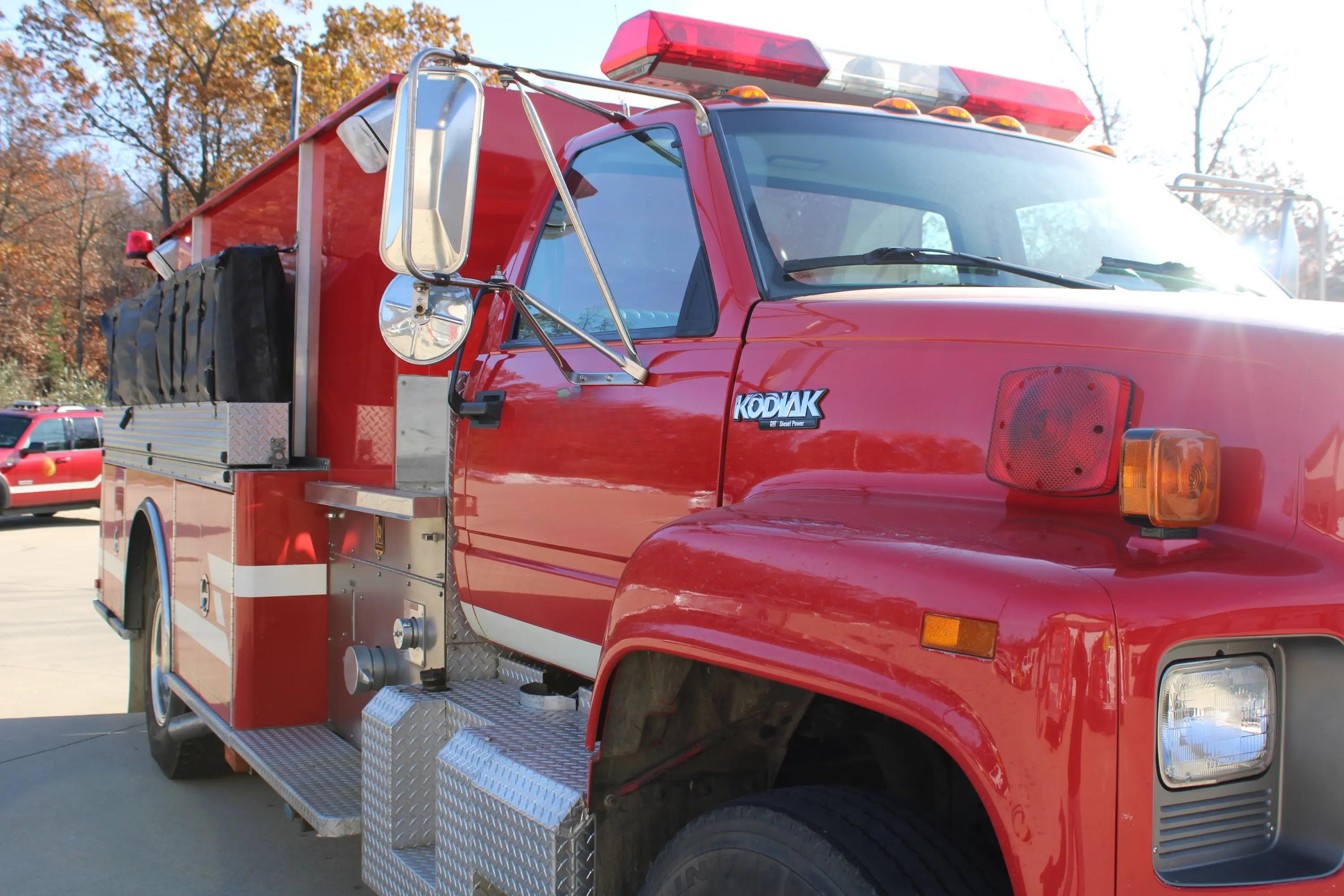 1996 KME Chevrolet Tanker - image 11