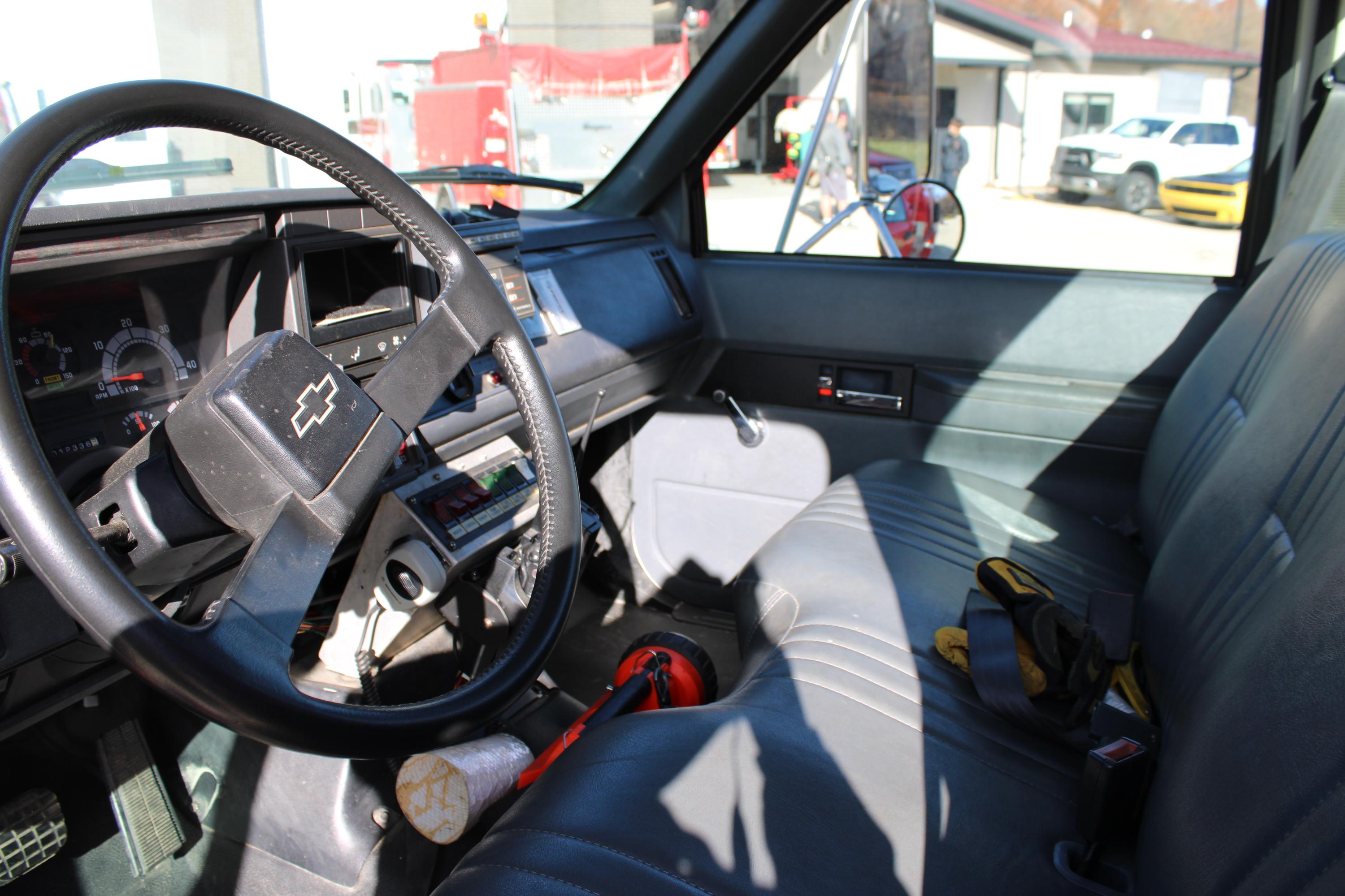 1996 KME Chevrolet Tanker - image 31