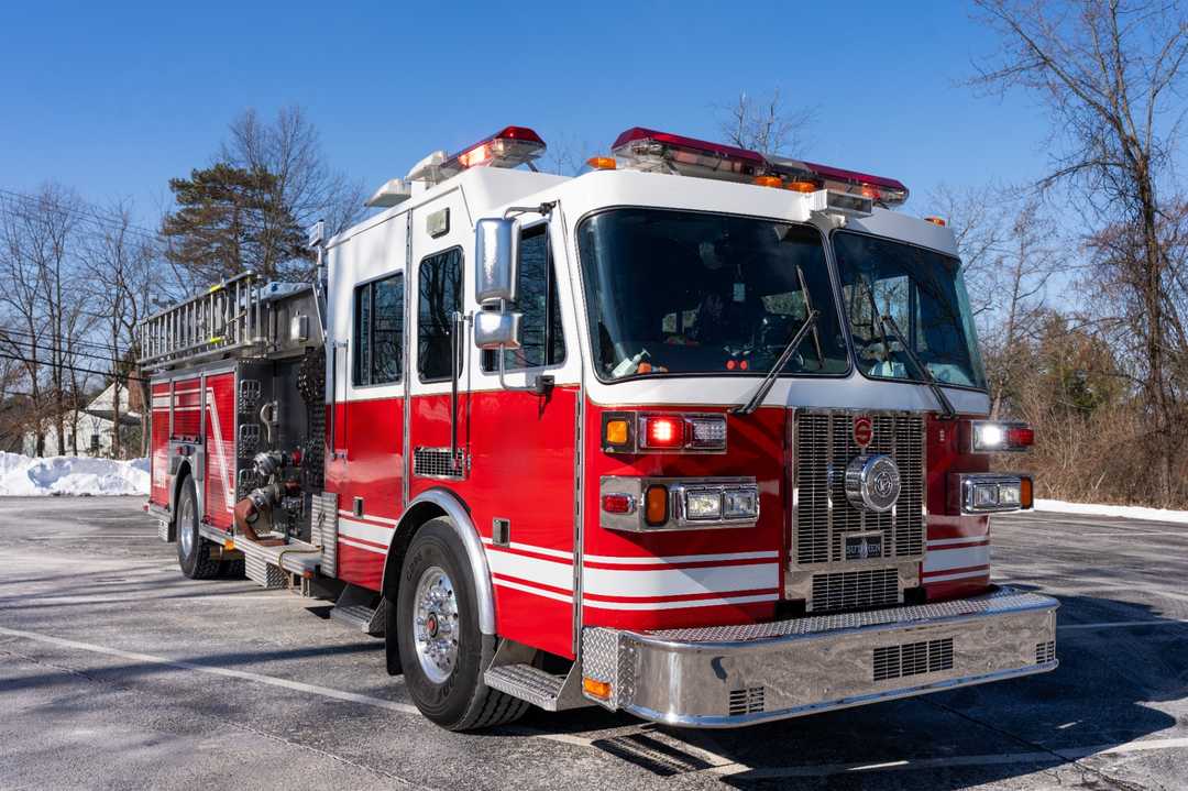 2003 Sutphen Pumper