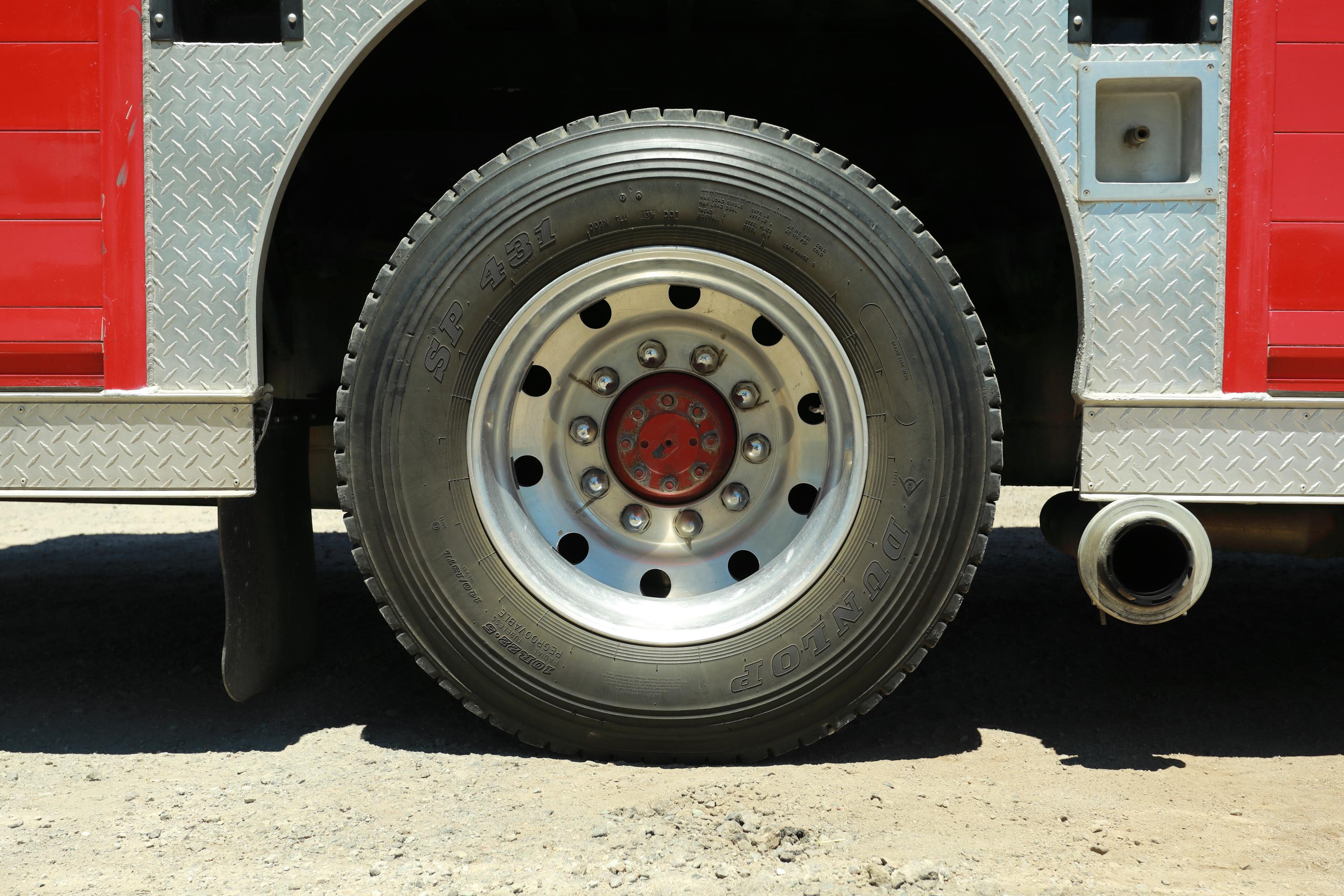 1991 International Heavy Rescue - image 15