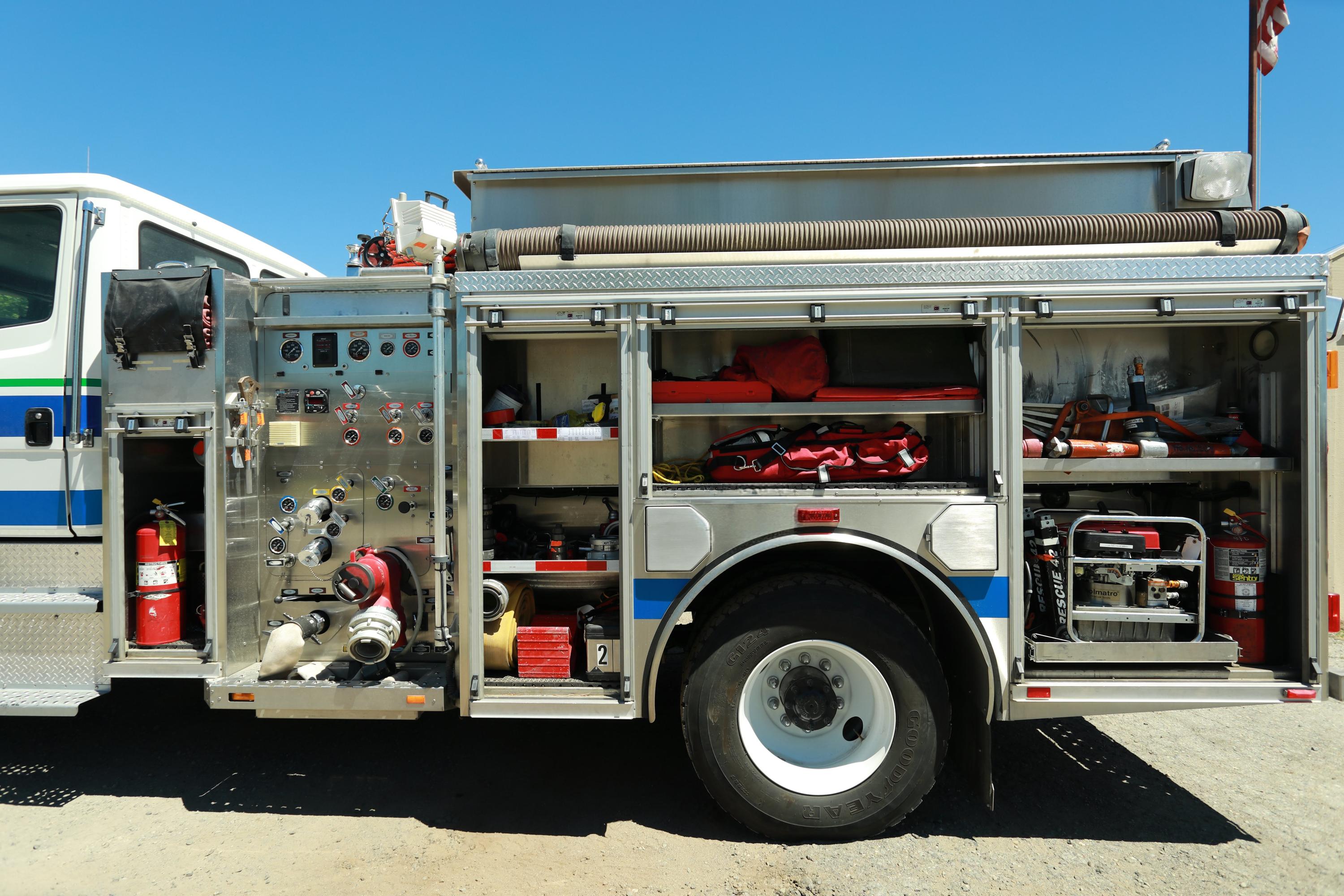 2001 Freightliner 114SD 4x4 Pumper - image 18