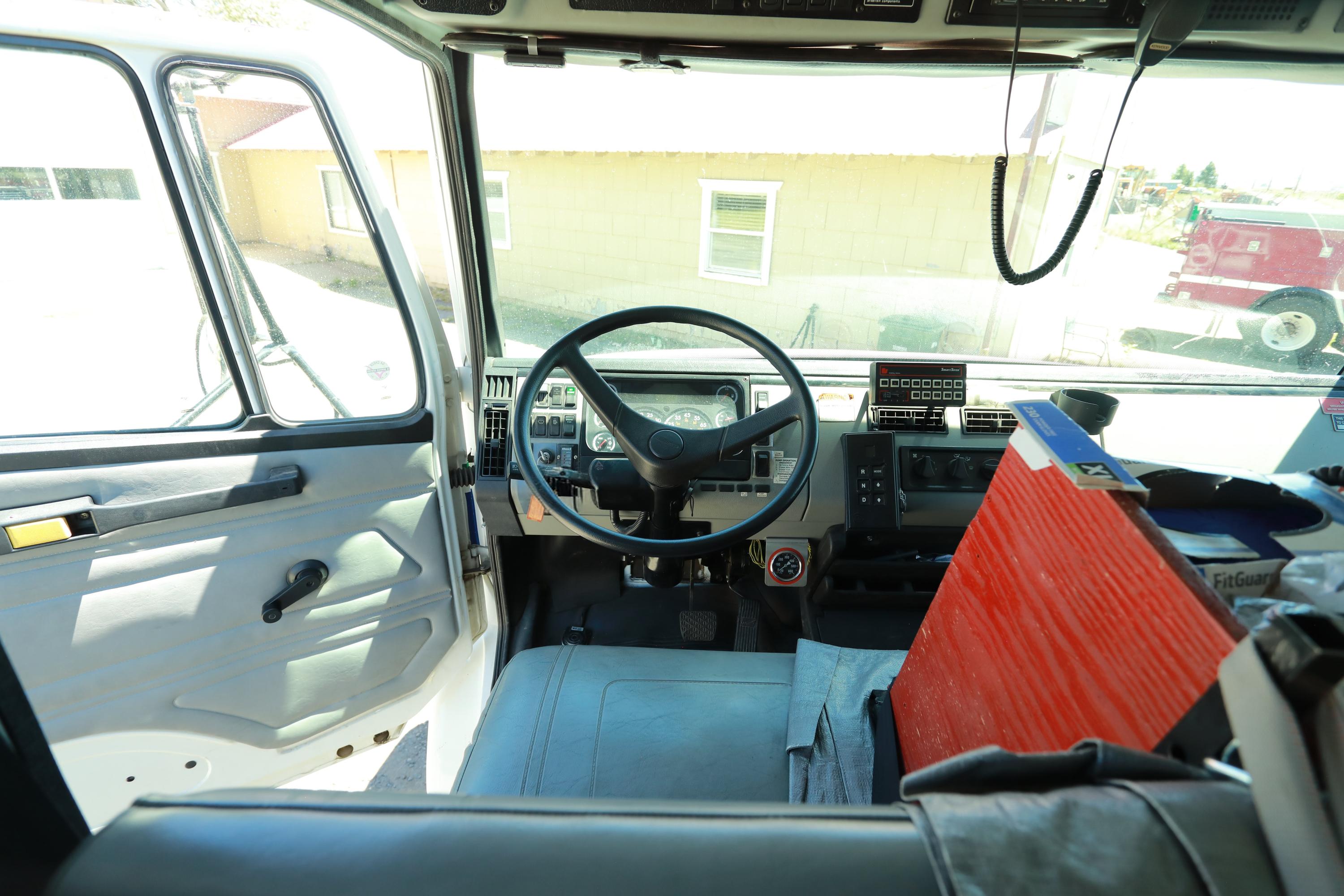 2001 Freightliner 114SD 4x4 Pumper - image 31