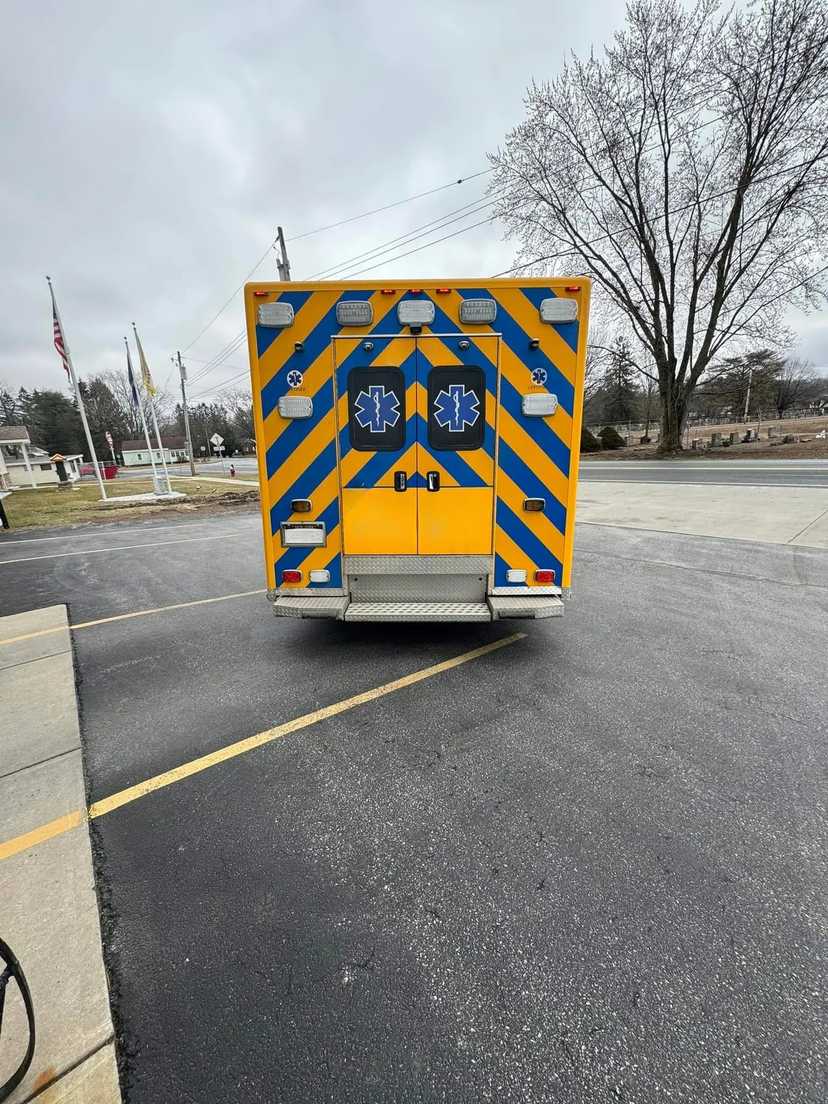 2014 International Type I Ambulance — photo 3