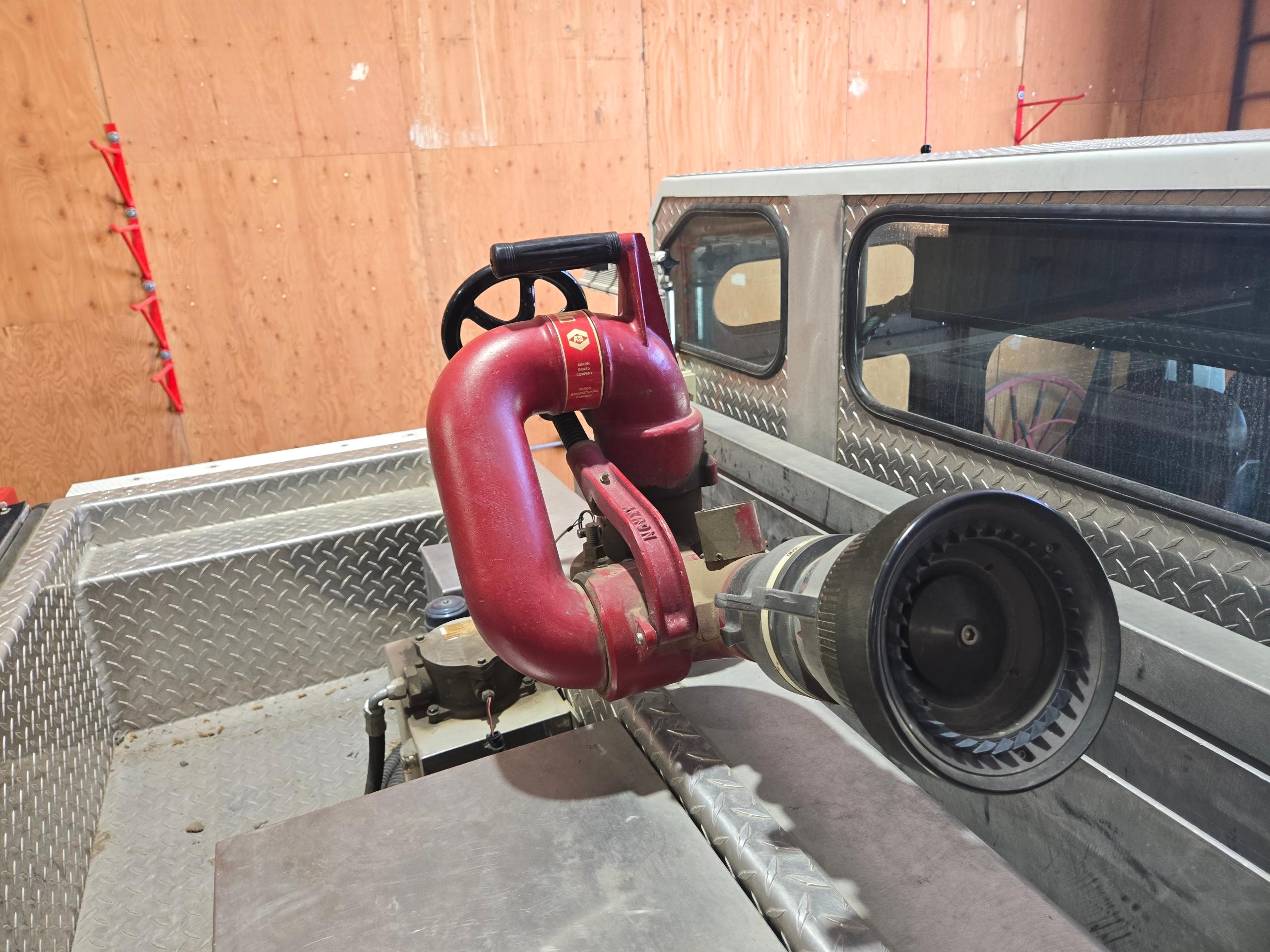 2000 E-One Cyclone Pumper - image 26