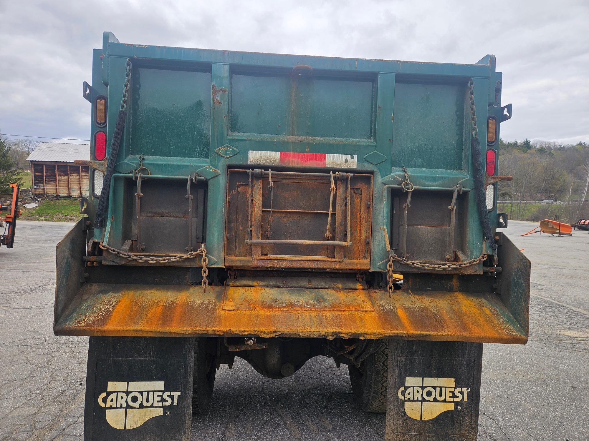2012 International 7400 SFA 4×2 Dump Truck w/ Plow - image 5