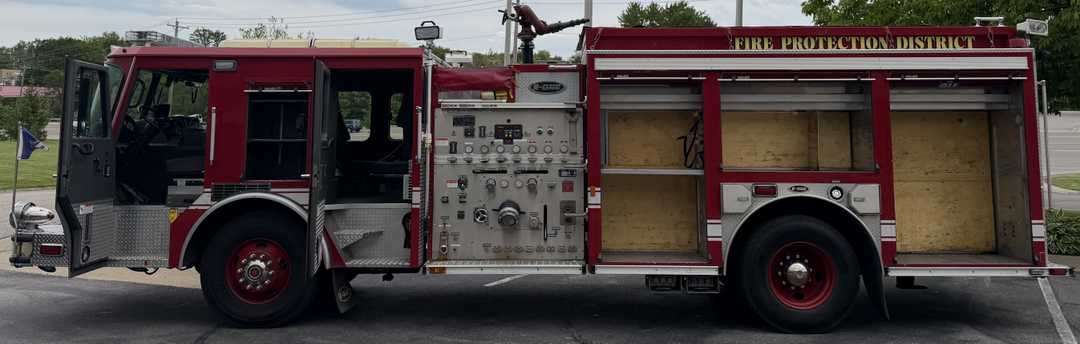2005 E-One Tyhpoon Pumper