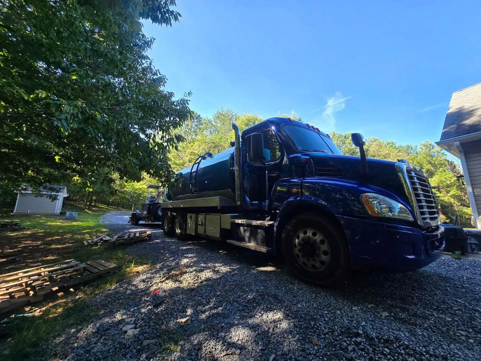 2014 Freightliner jurop Septic - image 13