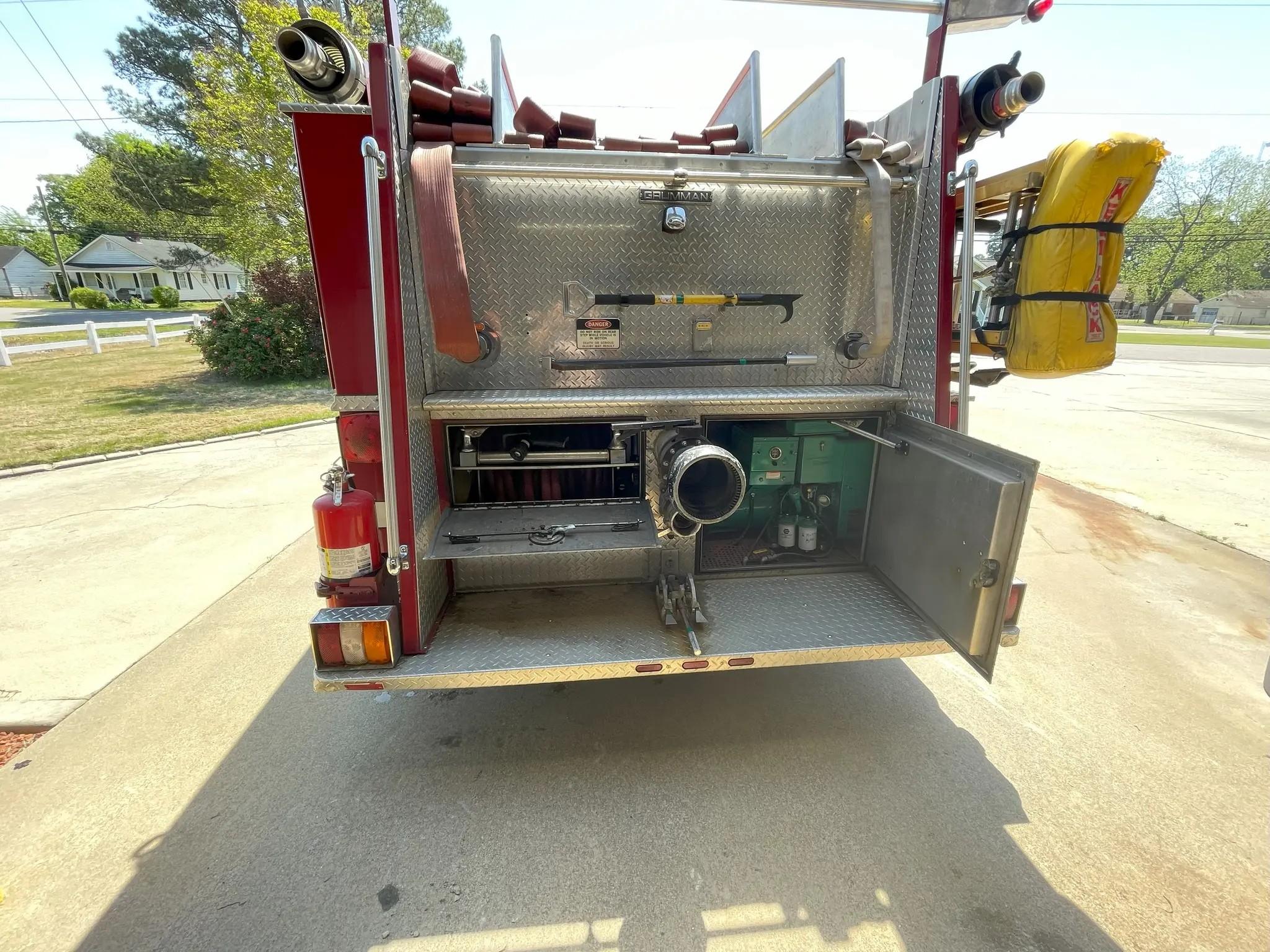 1990 Ford • Ford 8000 Grumman Cab Over - image 6