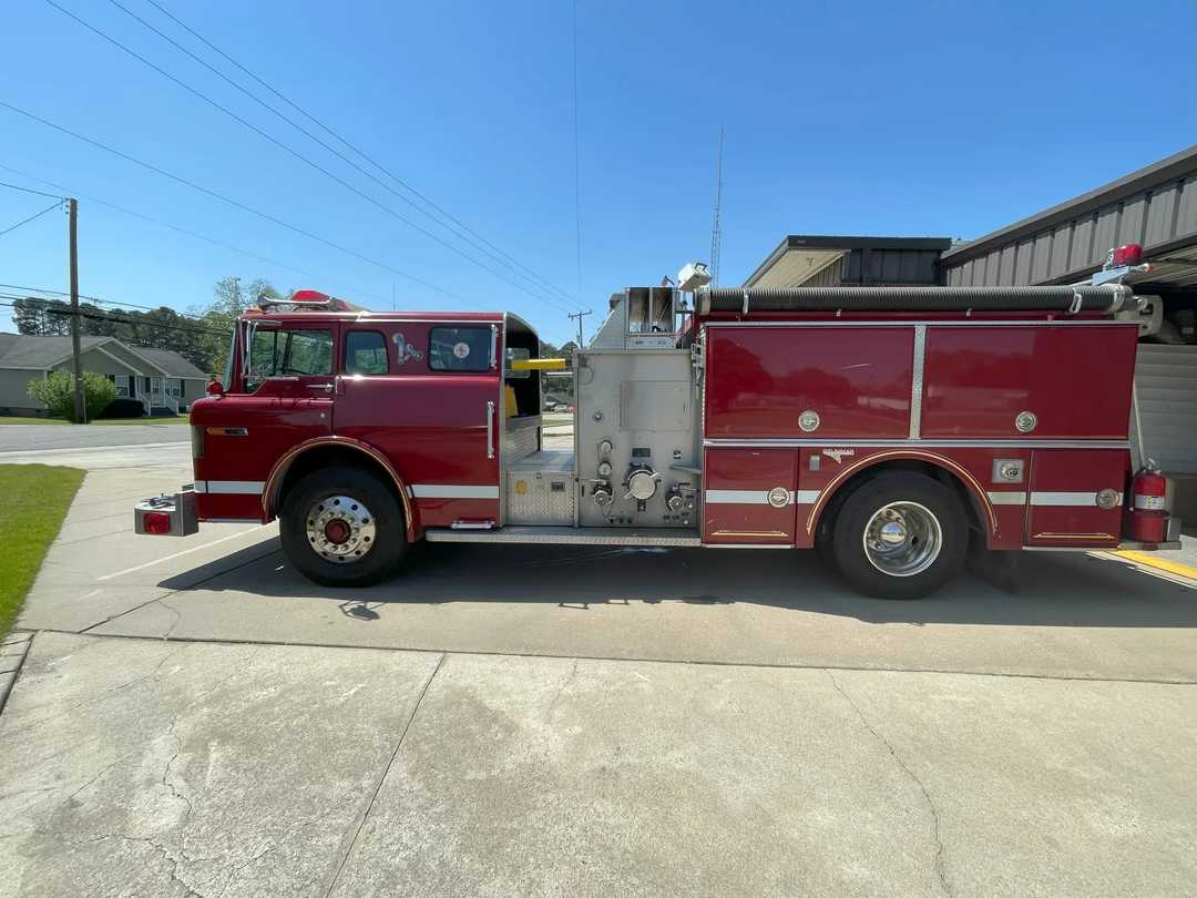 1990 Ford •	Ford 8000 Grumman Cab Over 